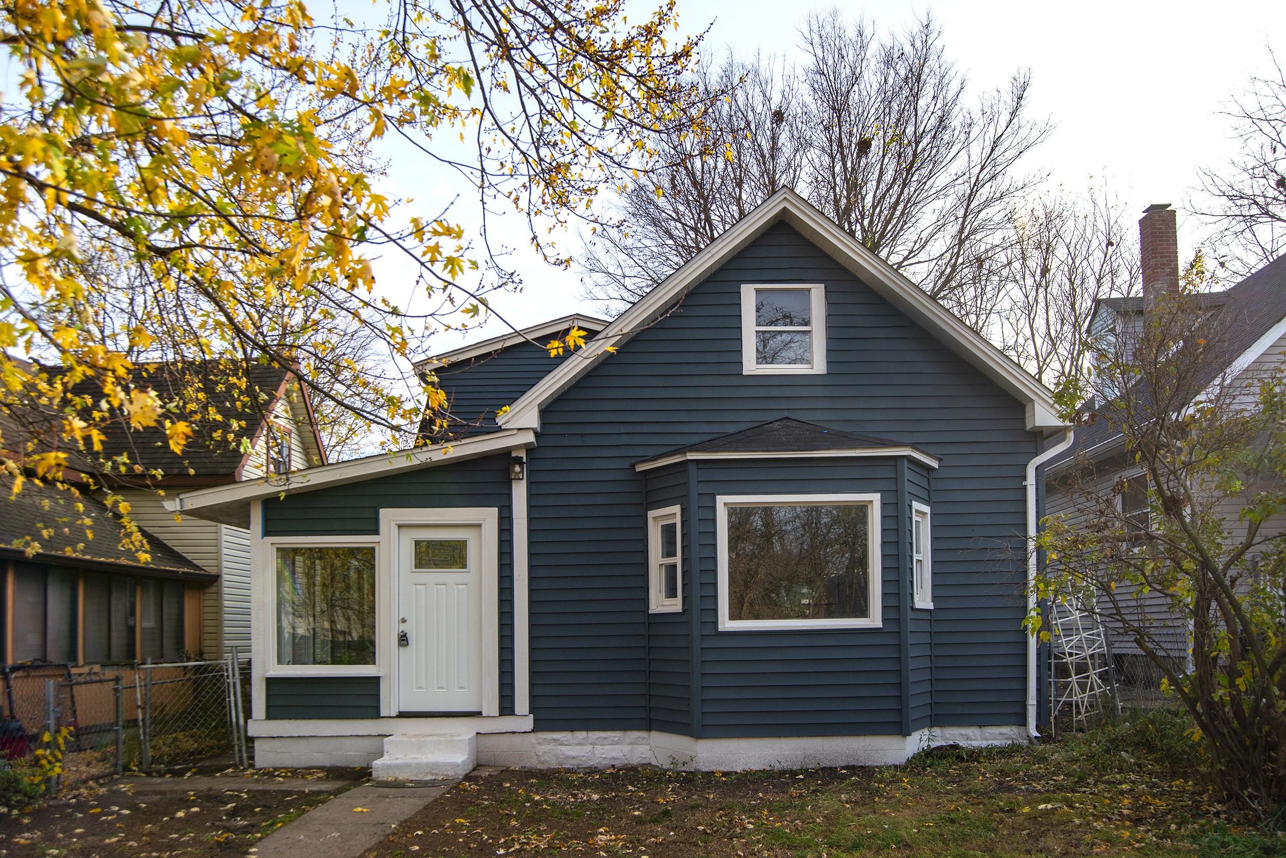 Photo one of 1131 Nelson Ave Indianapolis IN 46203 | MLS 21952678