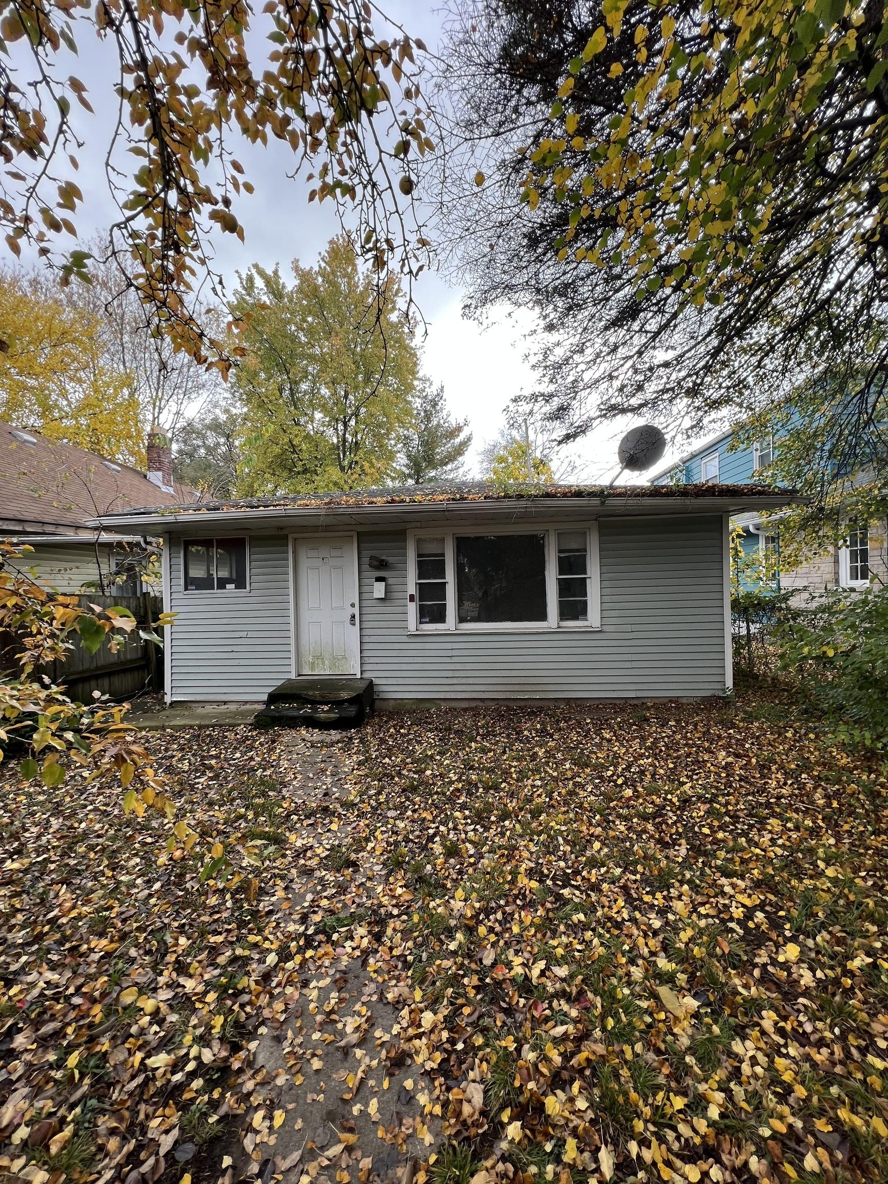 Photo one of 1059 W 37Th St Indianapolis IN 46208 | MLS 21952803