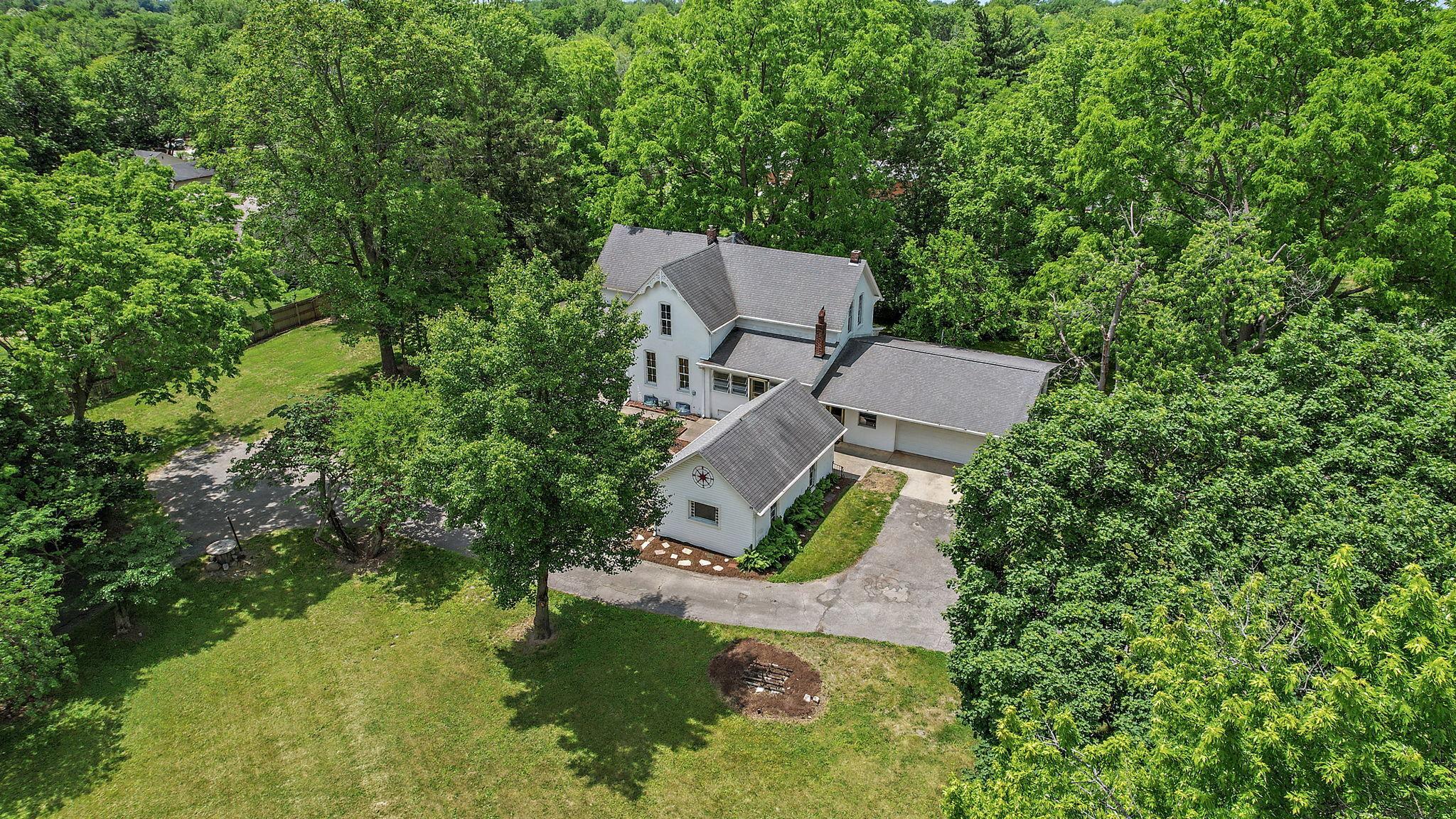Photo one of 220 S Post Rd Indianapolis IN 46219 | MLS 21955445