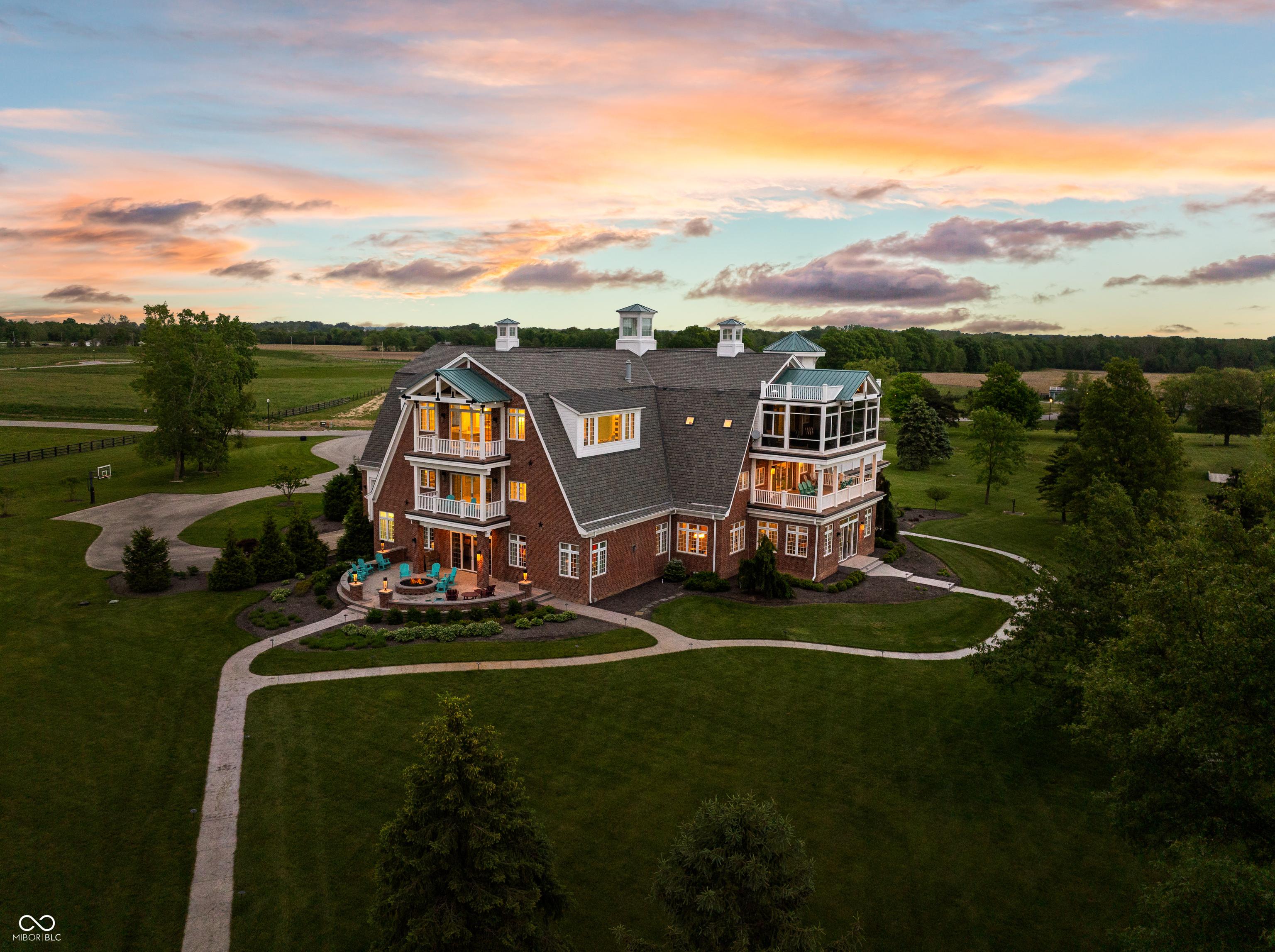 Photo one of 9825 Windy Hills Dr Zionsville IN 46077 | MLS 21955590