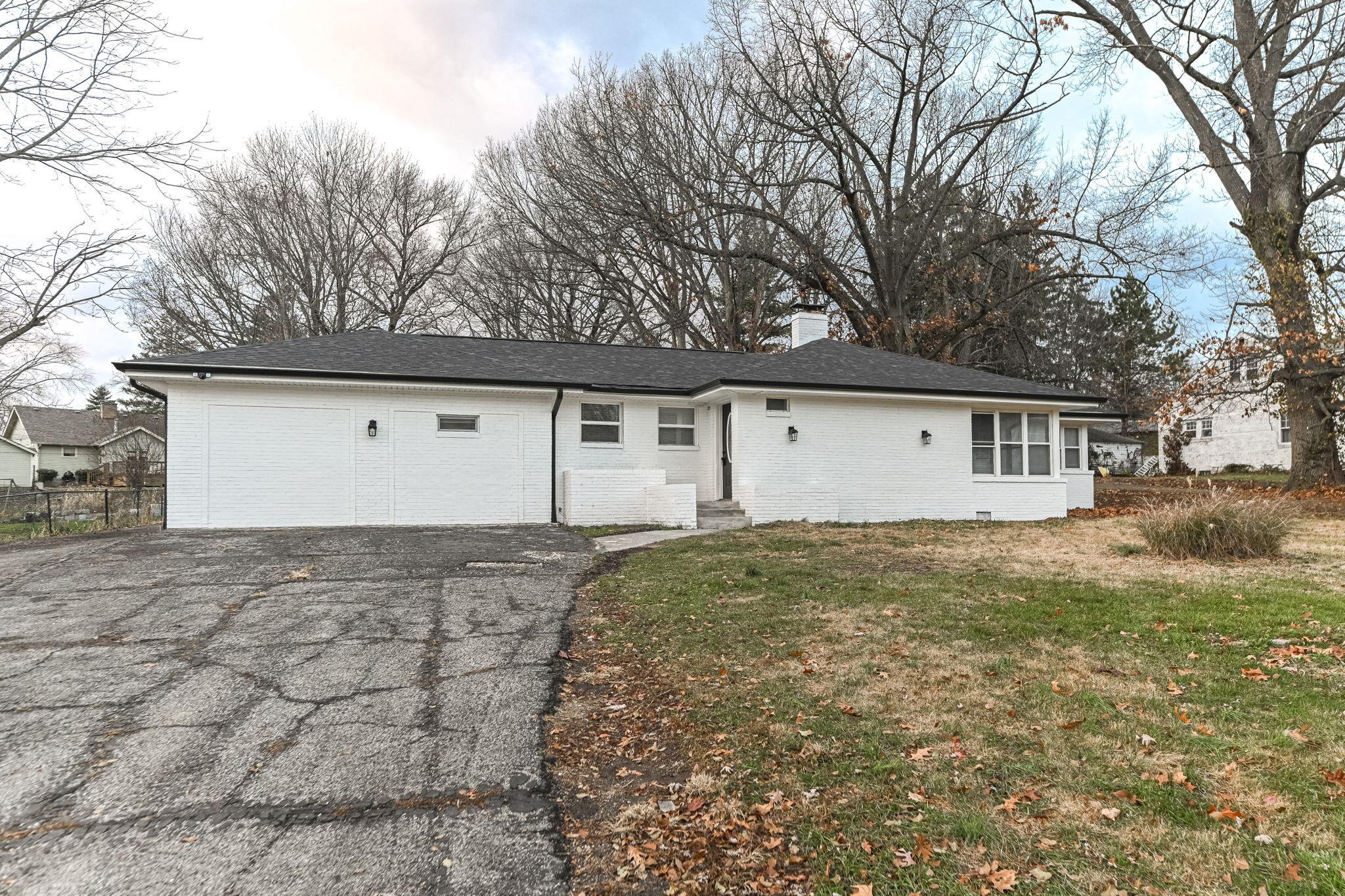 Photo one of 640 E Dudley Ave Indianapolis IN 46227 | MLS 21955699