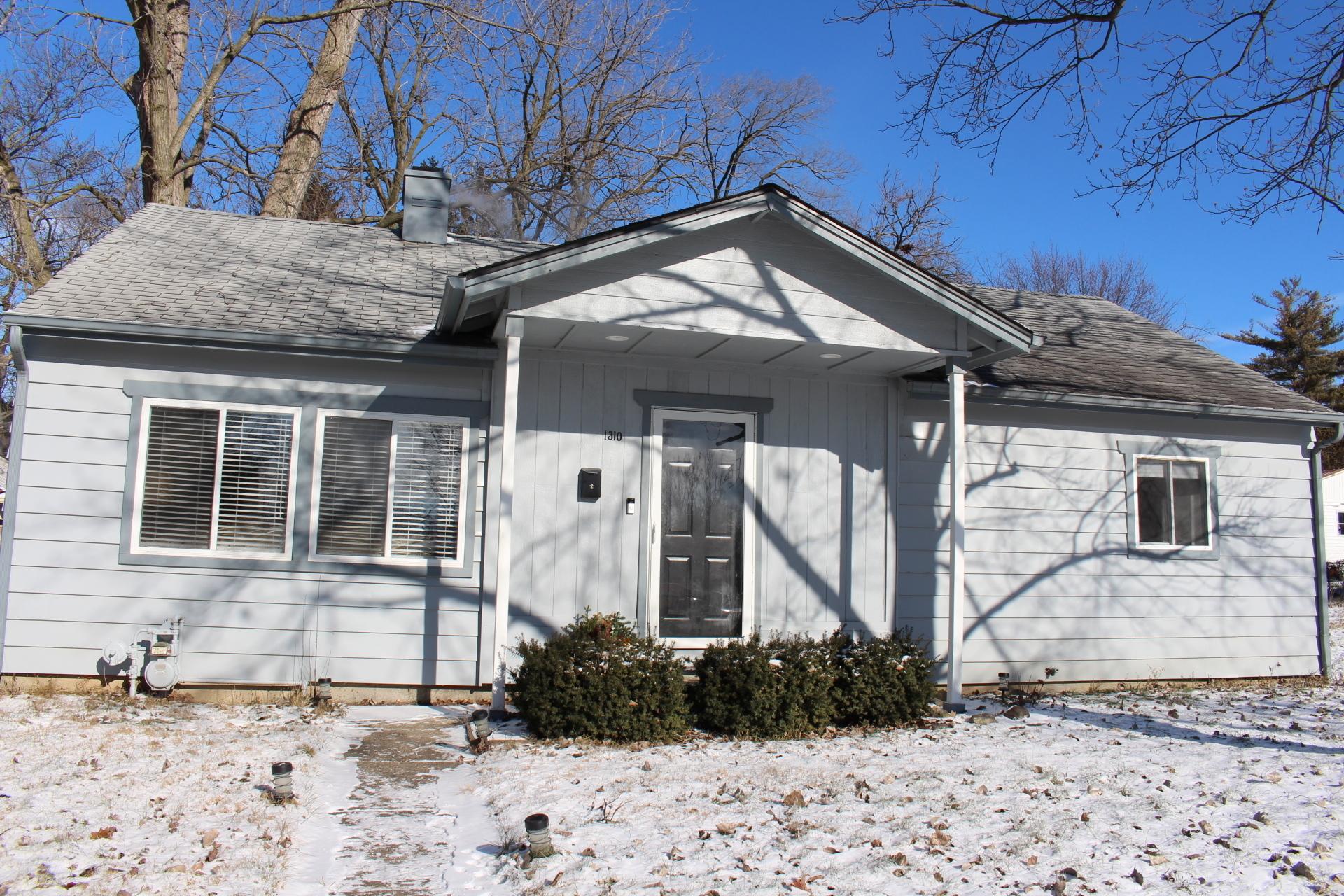 Photo one of 1310 E 7Th St Anderson IN 46012 | MLS 21956108