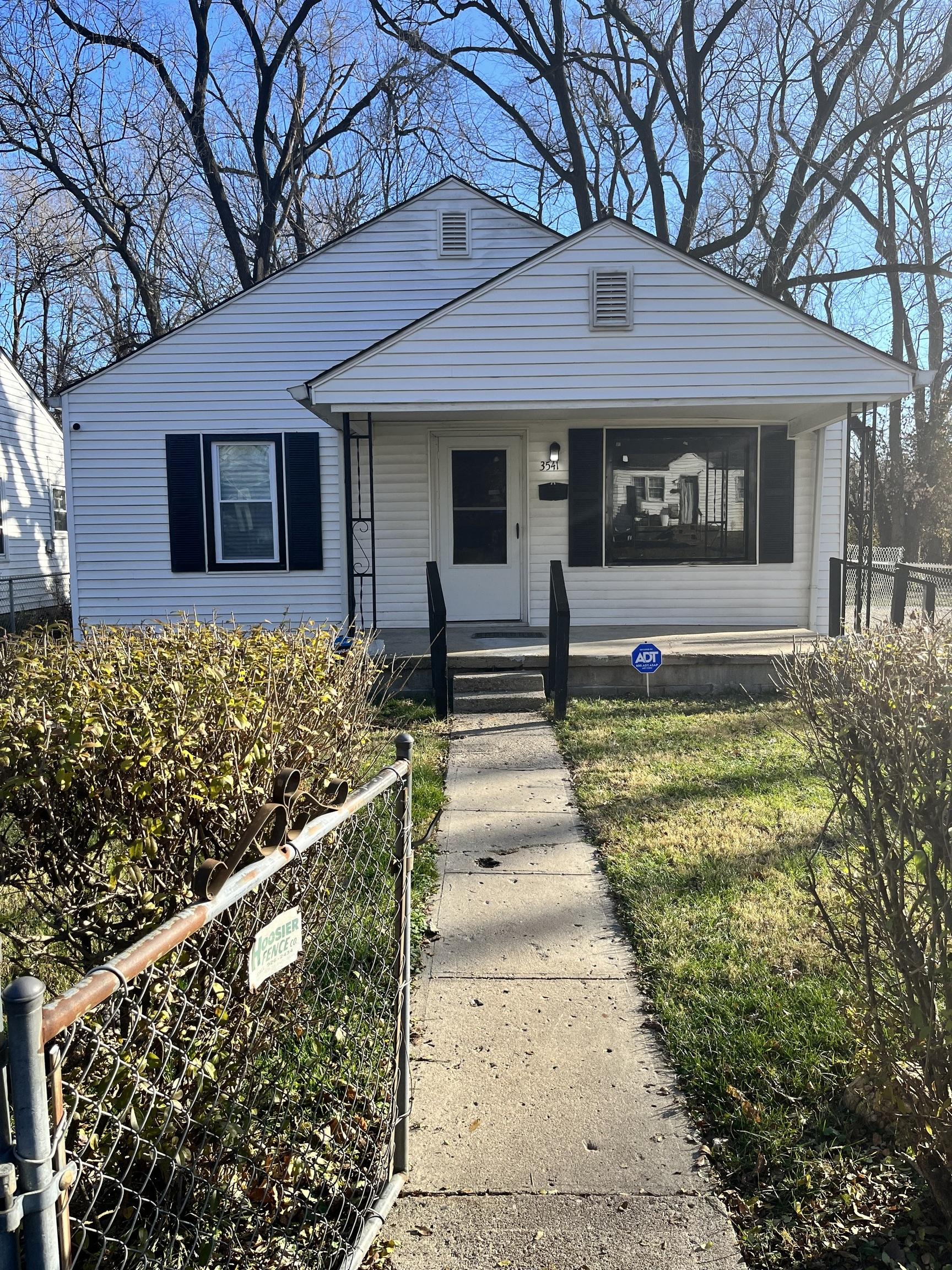 Photo one of 3541 Kinnear Ave Indianapolis IN 46218 | MLS 21956593