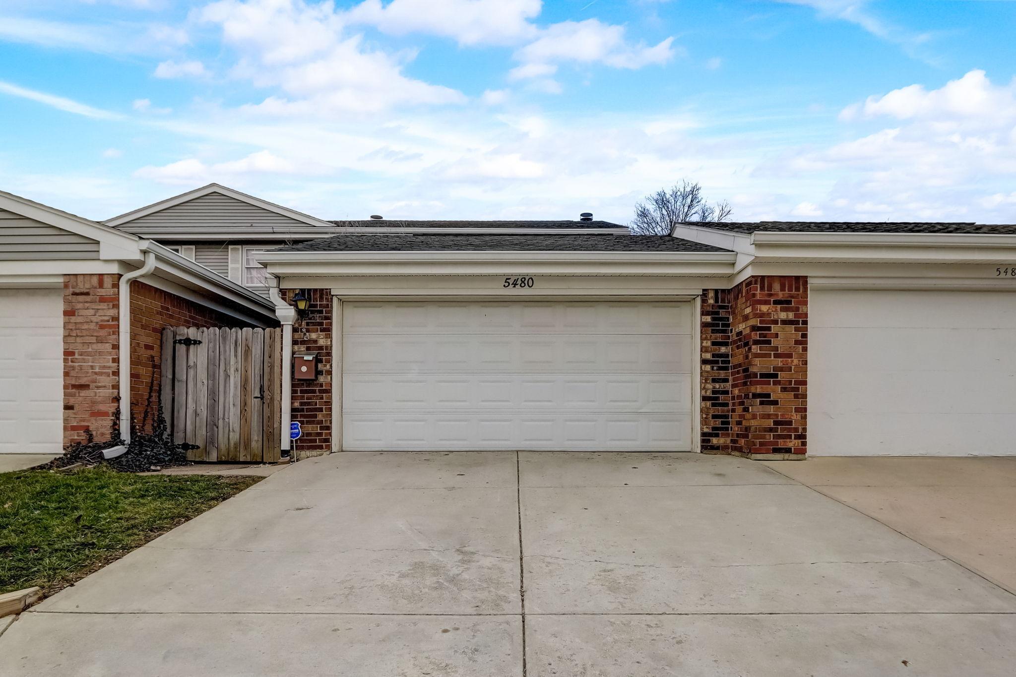 Photo one of 5480 Vin Rose Ln Indianapolis IN 46226 | MLS 21963392