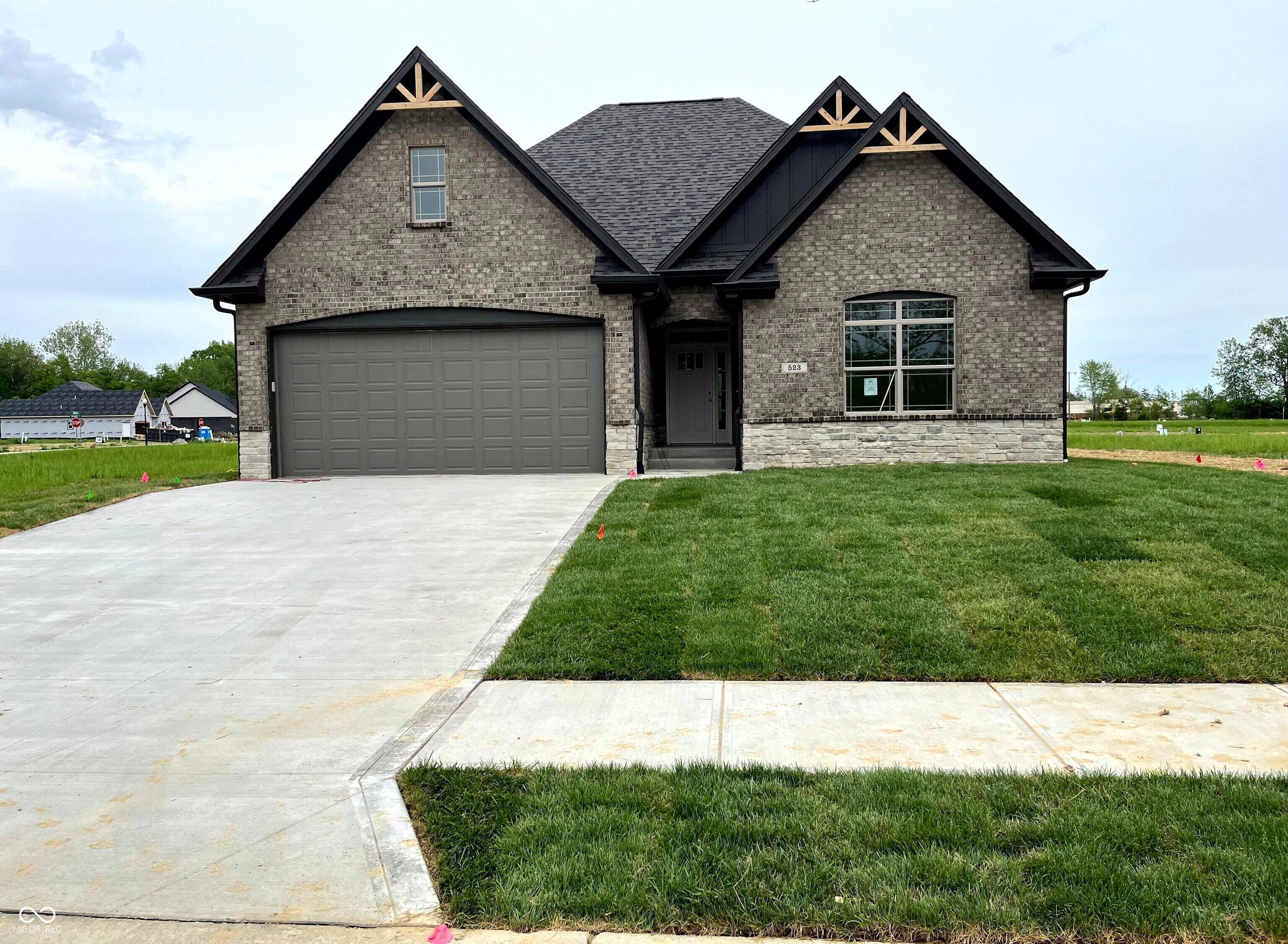 Photo one of 523 Breakwater Dr Plainfield IN 46168 | MLS 21963750