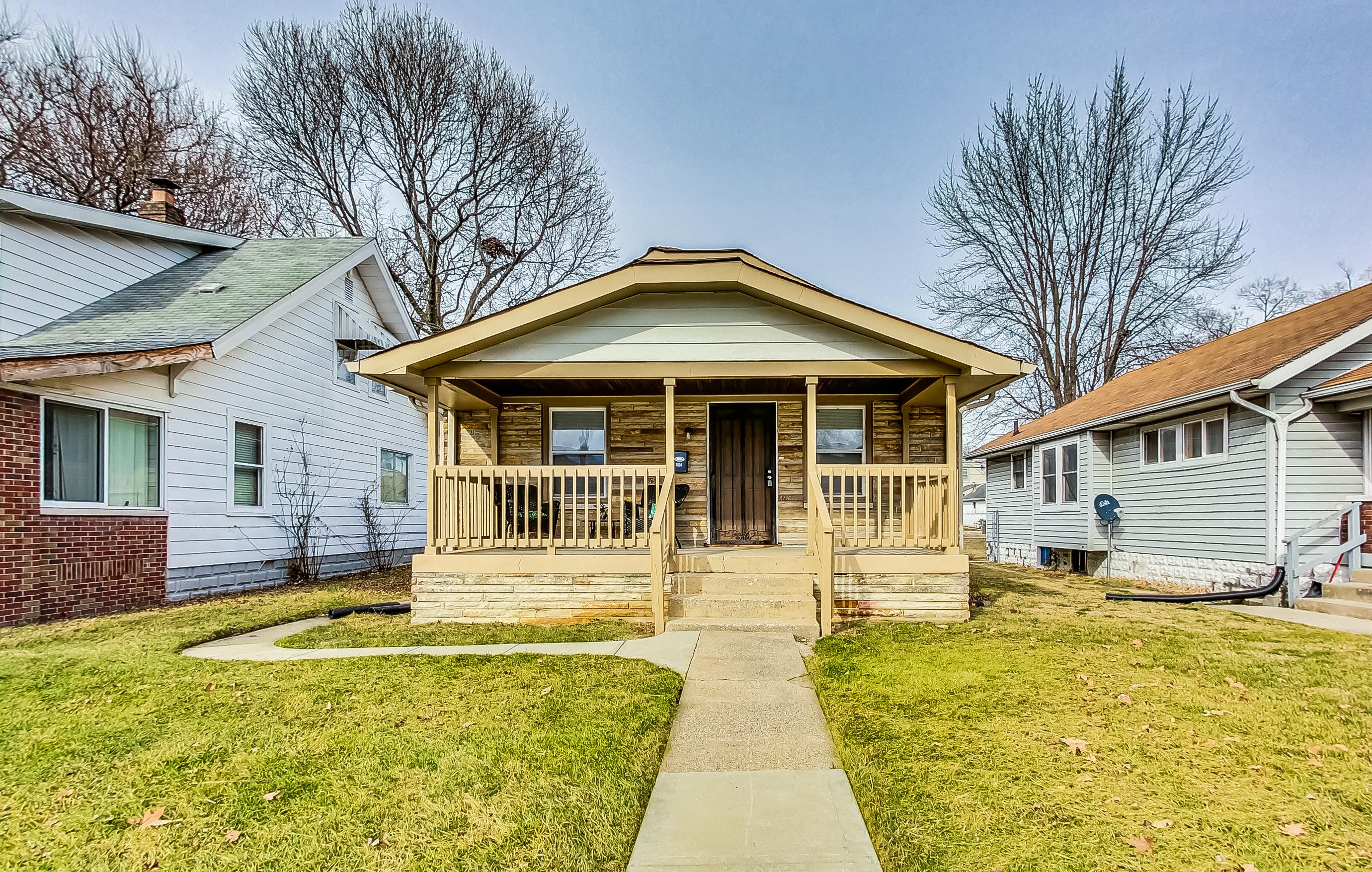 Photo one of 4004 E 11Th St Indianapolis IN 46201 | MLS 21963807