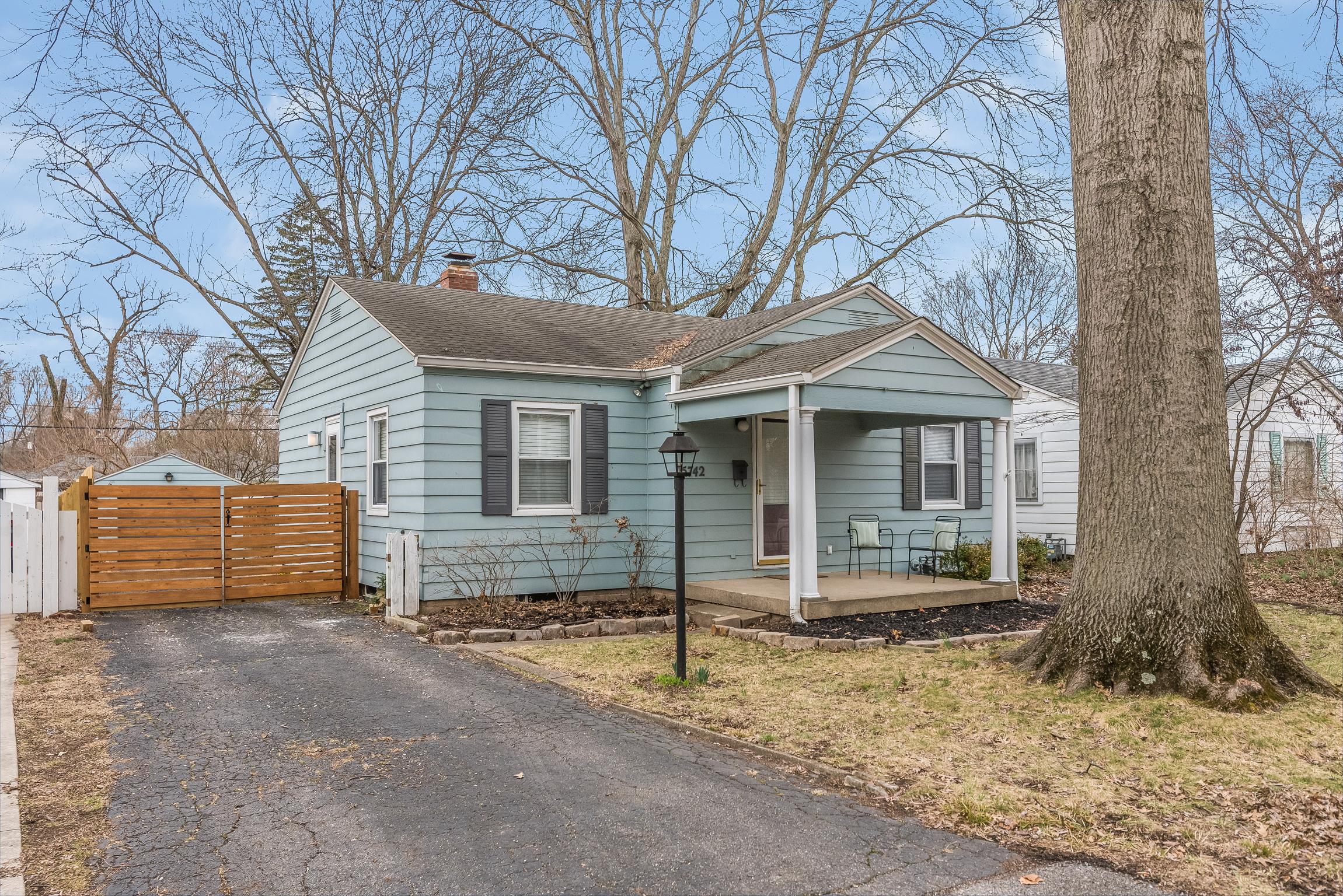 Photo one of 5742 Rosslyn Ave Indianapolis IN 46220 | MLS 21966302