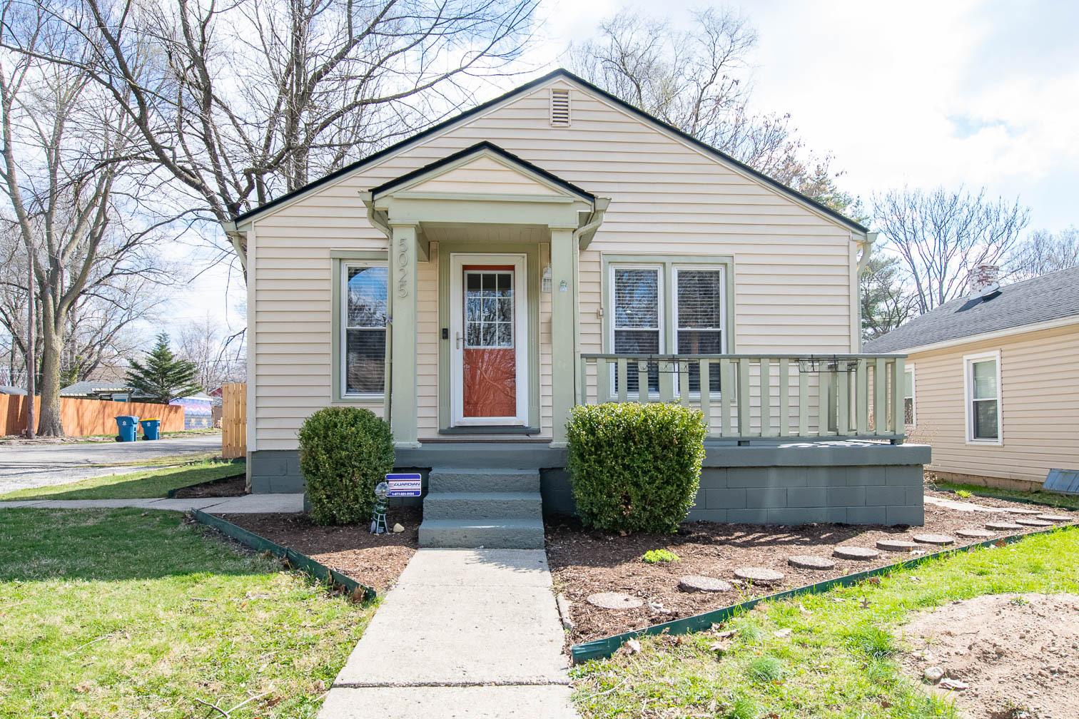 Photo one of 5025 Indianola Ave Indianapolis IN 46205 | MLS 21967262