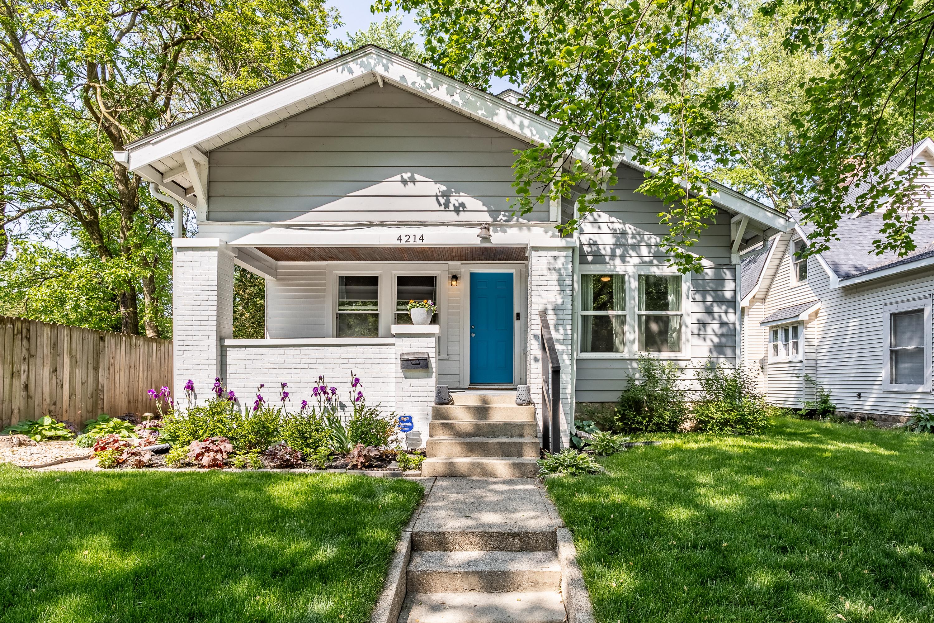 Photo one of 4214 Guilford Ave Indianapolis IN 46205 | MLS 21968176