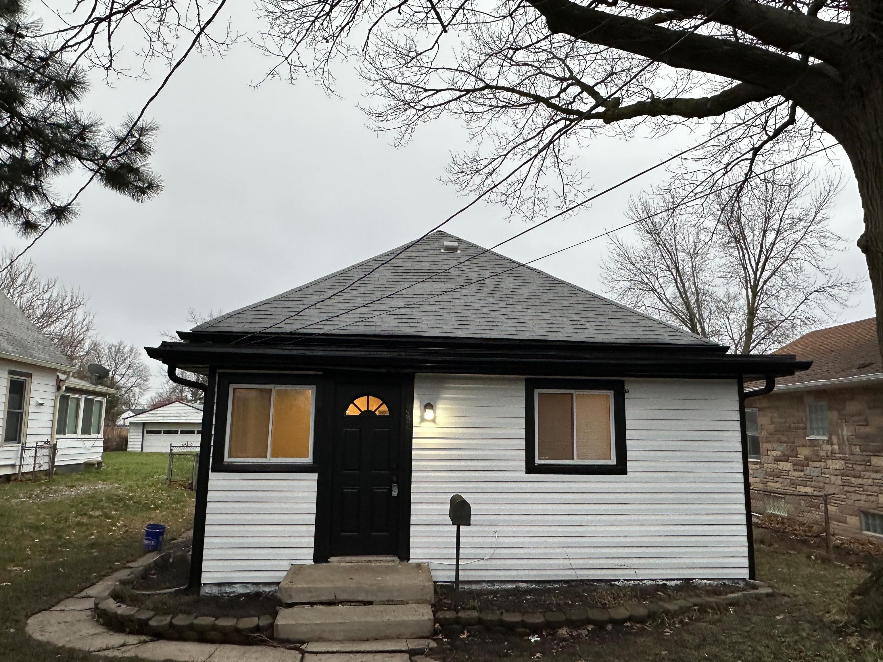 Photo one of 5845 Rawles Ave Indianapolis IN 46219 | MLS 21968304