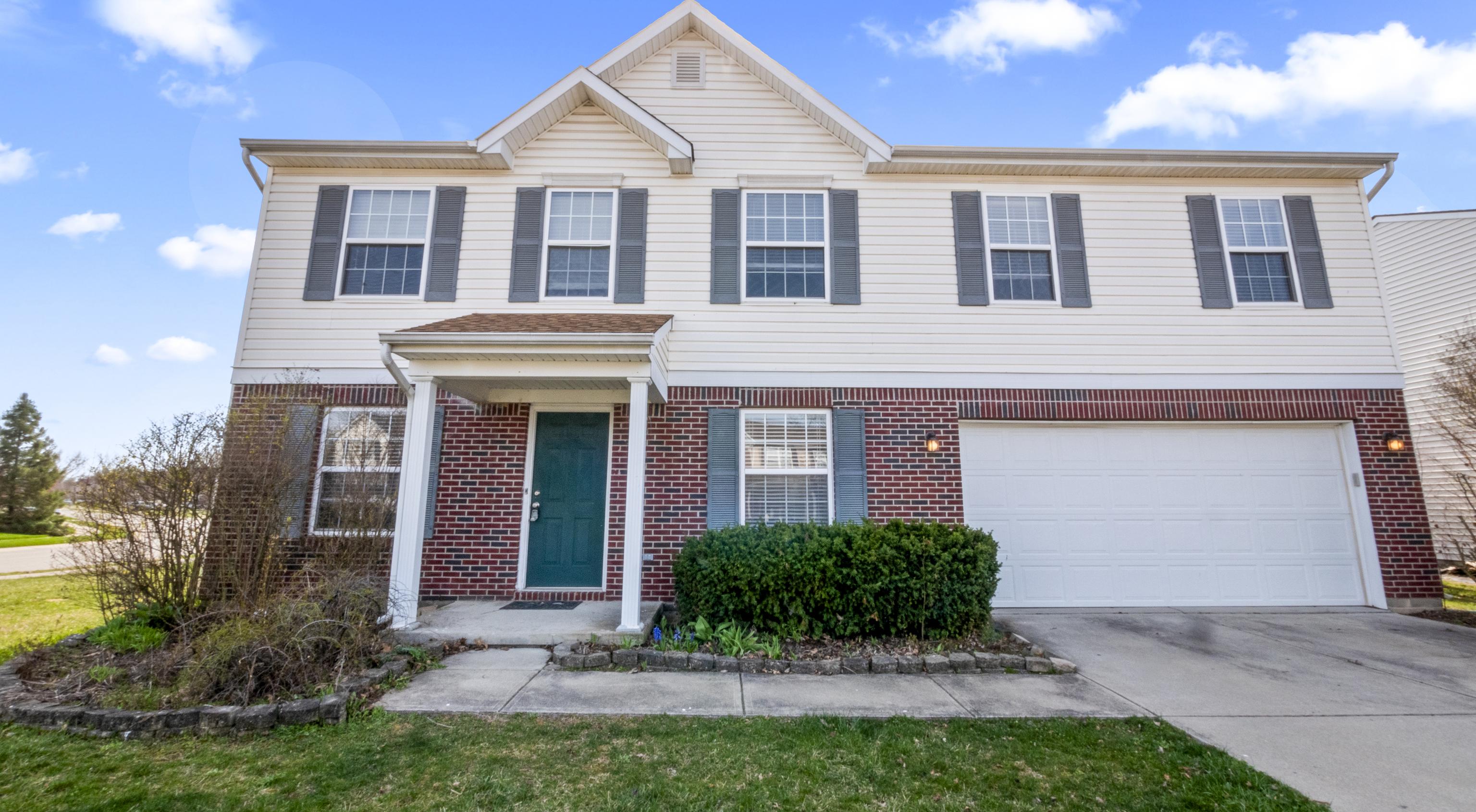 Photo one of 10833 Pleasant View Ln Fishers IN 46038 | MLS 21968473