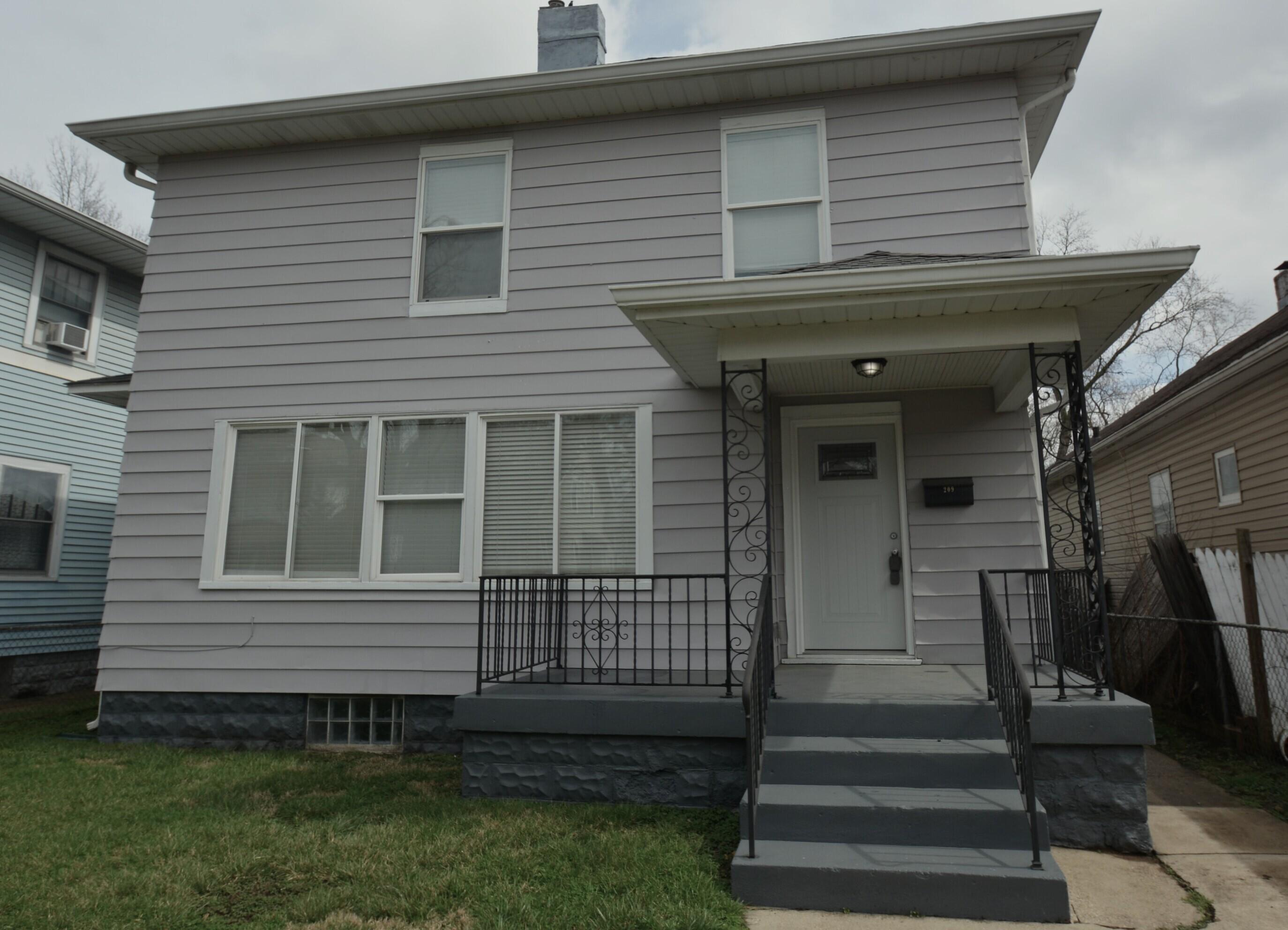 Photo one of 209 N Pershing Ave Indianapolis IN 46222 | MLS 21968642