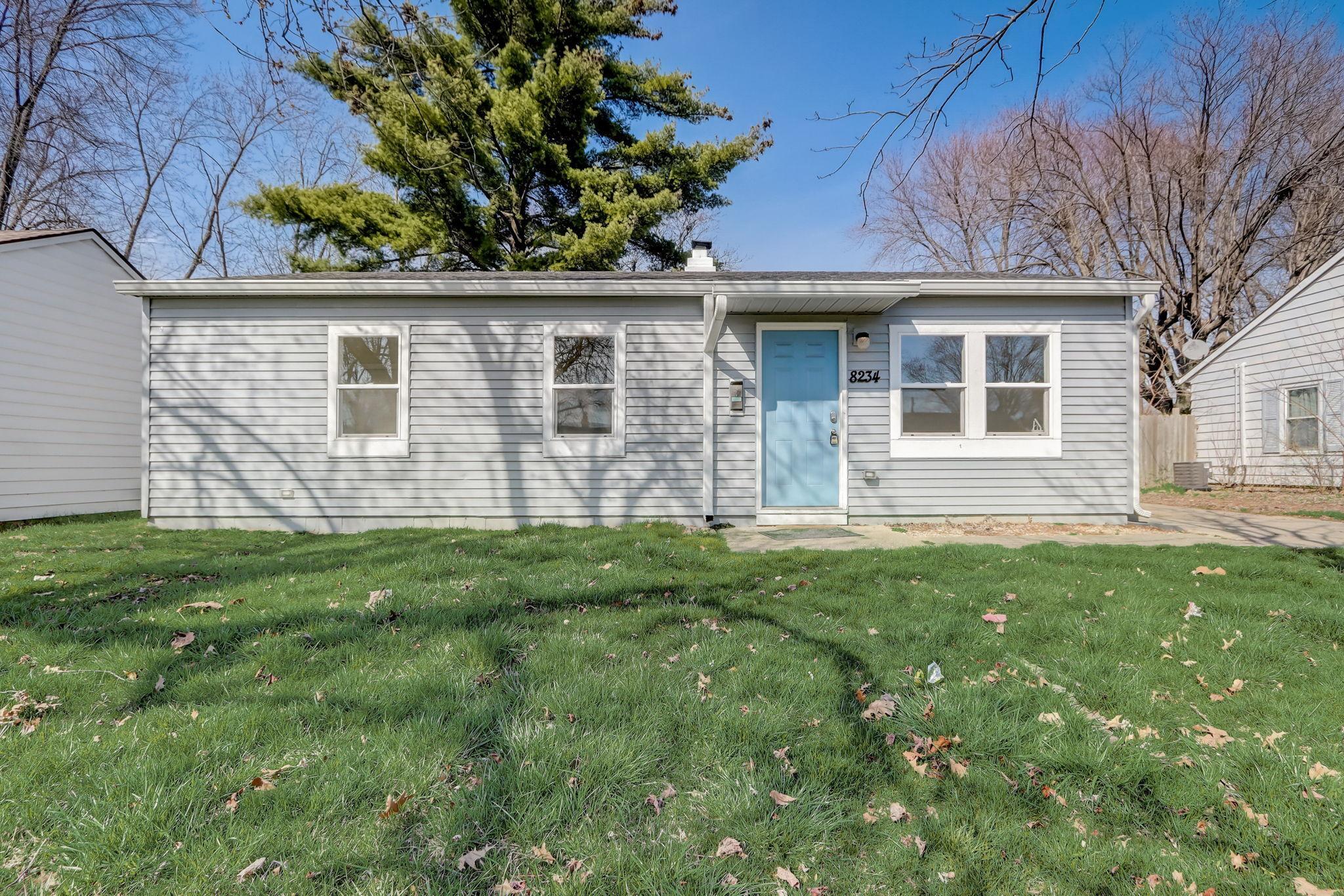 Photo one of 8234 Gilmore Rd Indianapolis IN 46219 | MLS 21968777