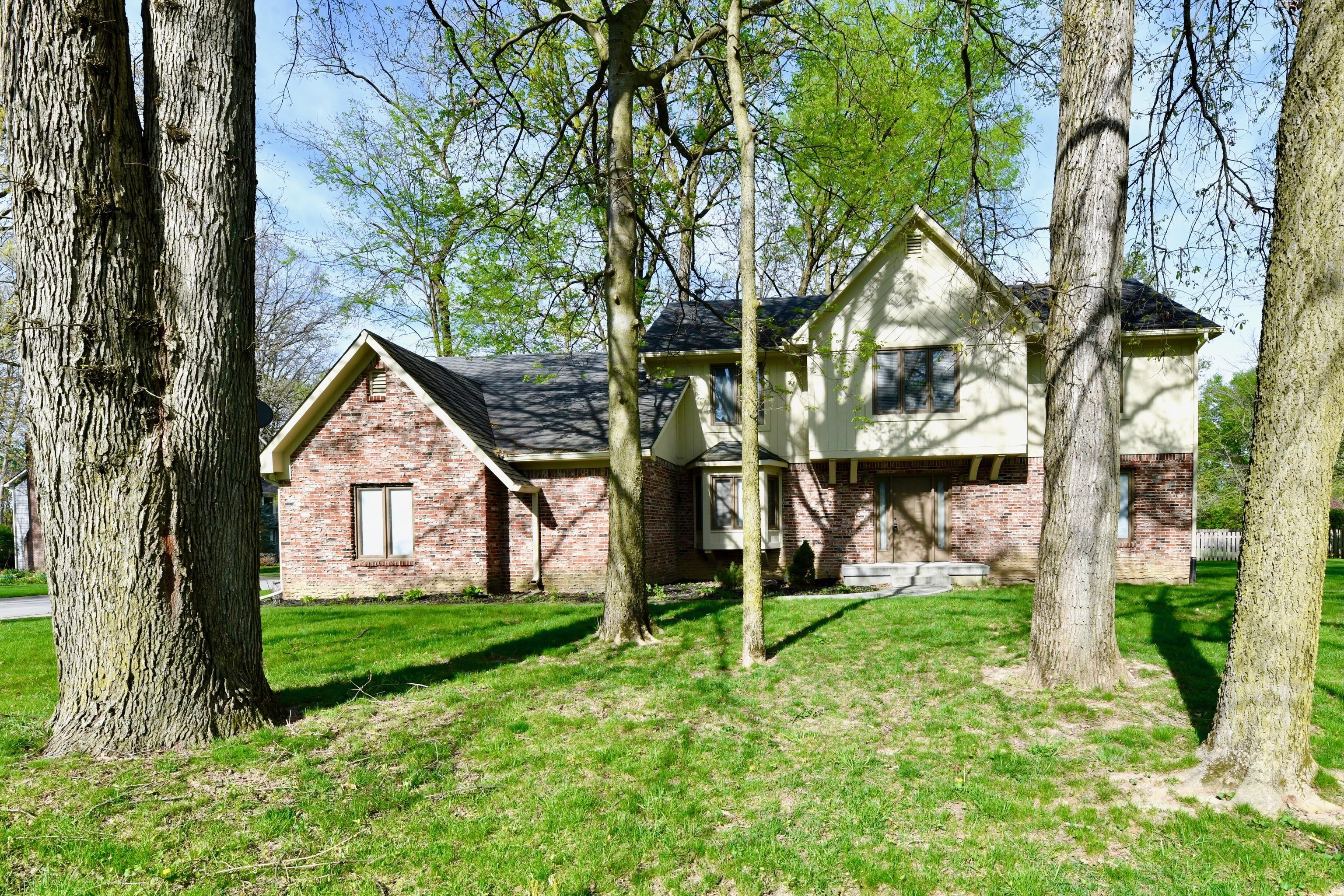 Photo one of 9516 Moorings Blvd Indianapolis IN 46256 | MLS 21968963