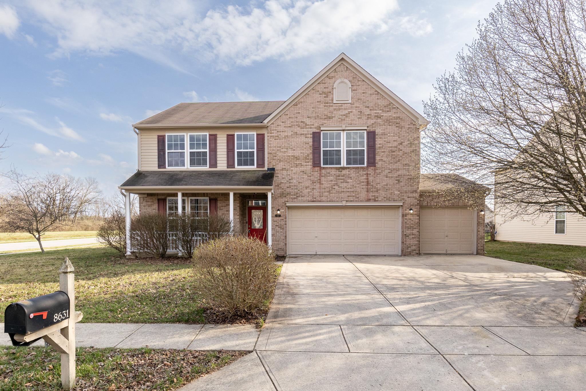 Photo one of 8631 Aberdeenshire Ct Indianapolis IN 46259 | MLS 21969015