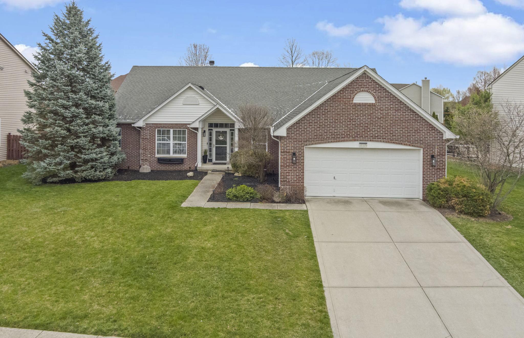 Photo one of 11125 Niagara Dr Fishers IN 46037 | MLS 21969085