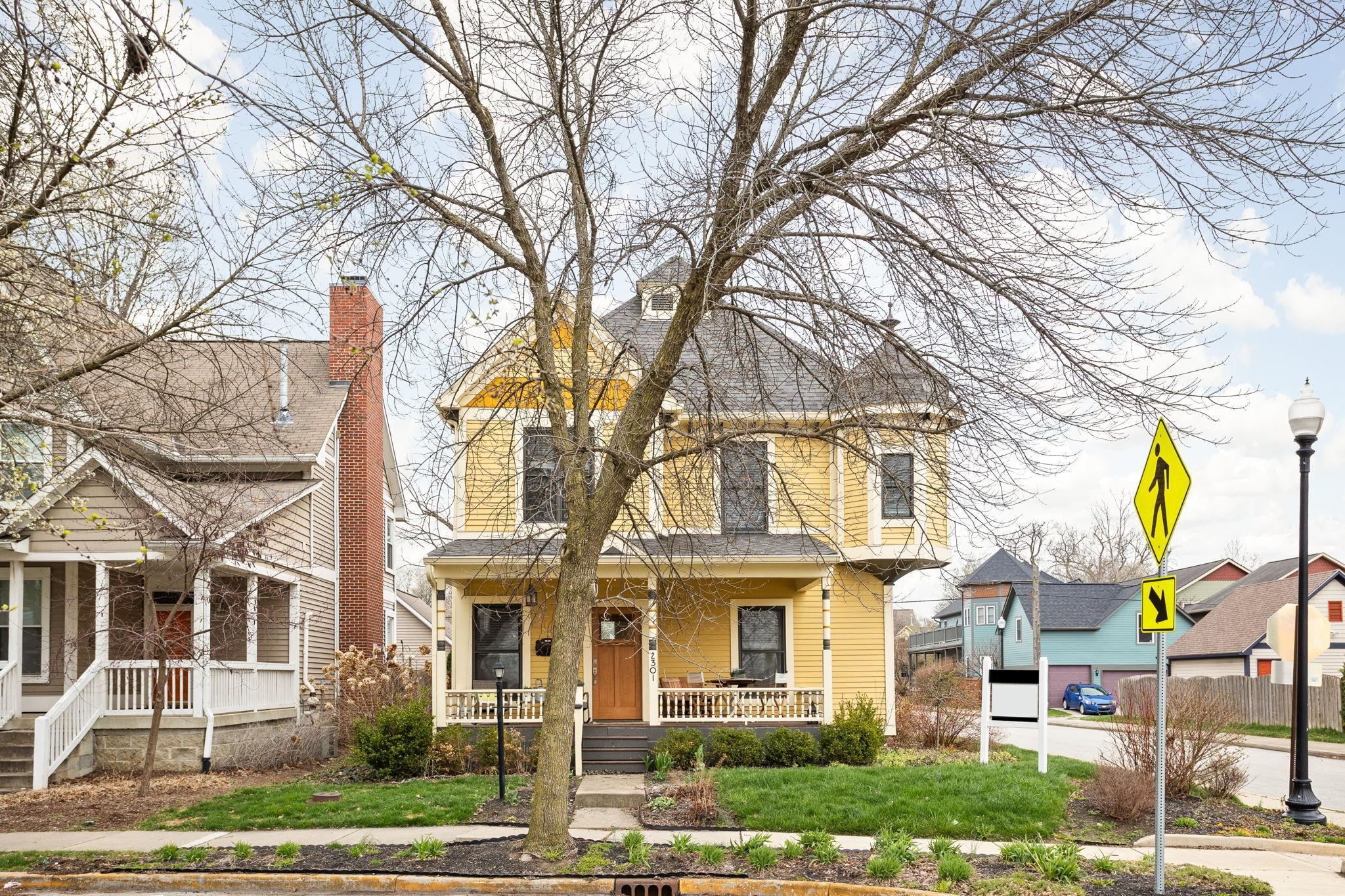 Photo one of 2301 N Pennsylvania St Indianapolis IN 46205 | MLS 21969419