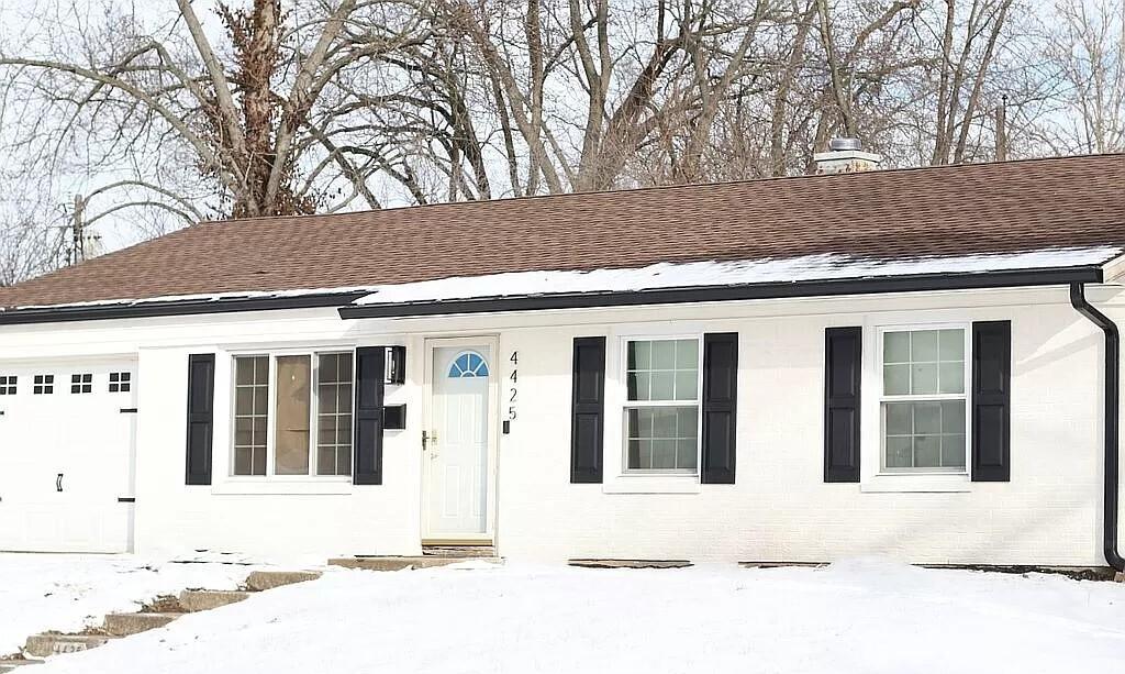 Photo one of 4425 Kenyon Ave Indianapolis IN 46226 | MLS 21969871