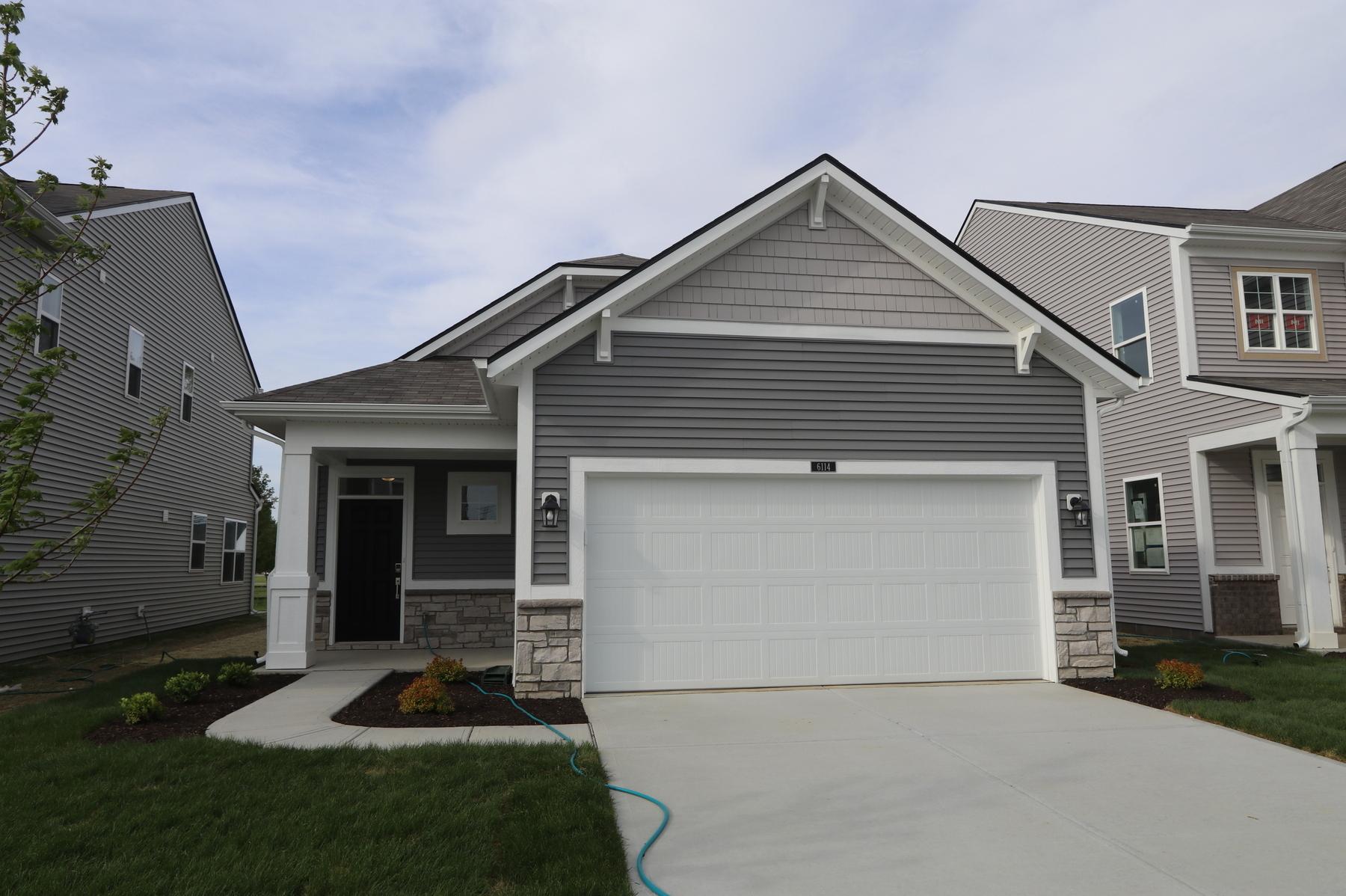 Photo one of 6114 Medina Spirit Dr Indianapolis IN 46237 | MLS 21970536