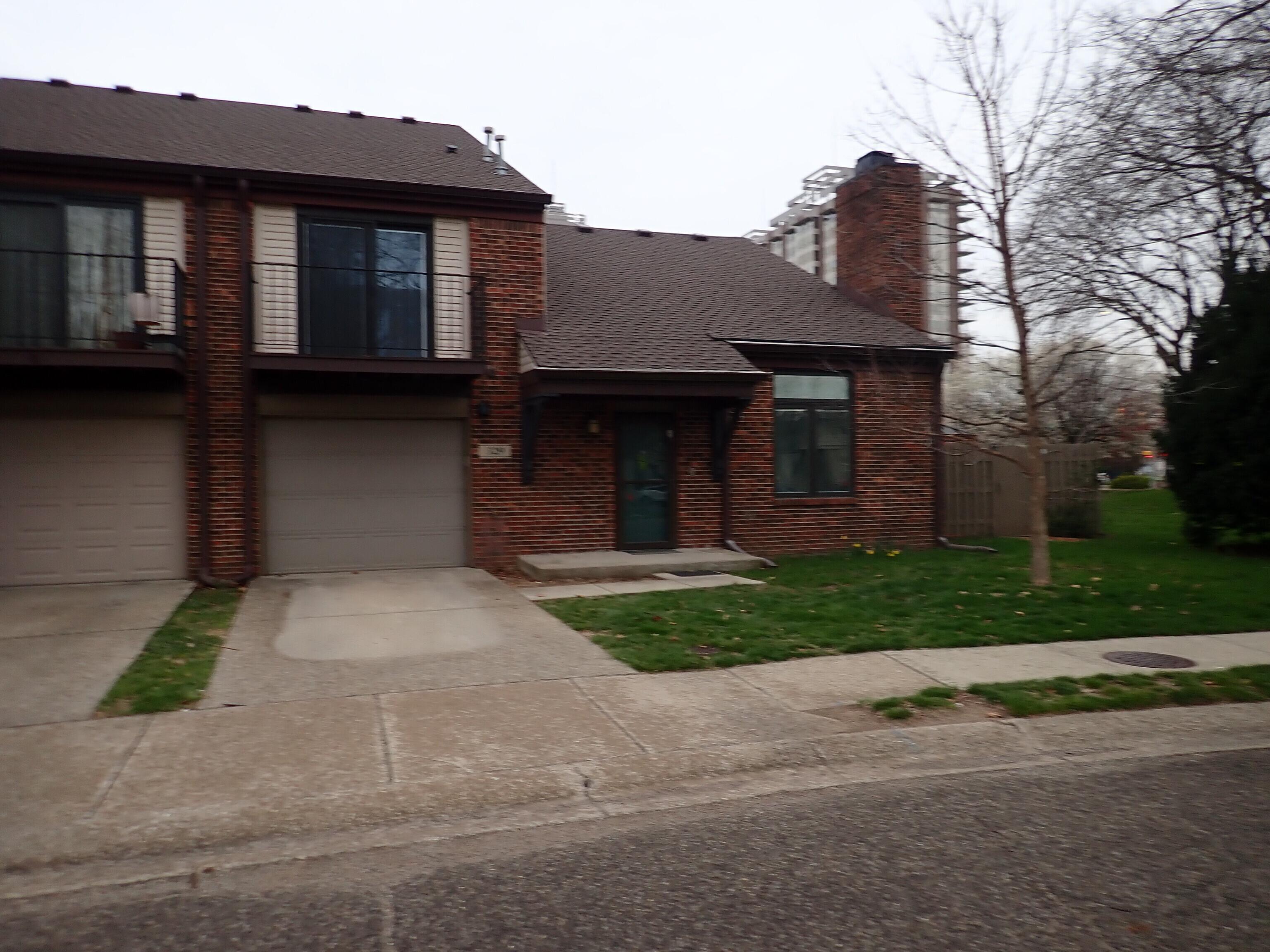 Photo one of 329 E Arch St Indianapolis IN 46202 | MLS 21970538