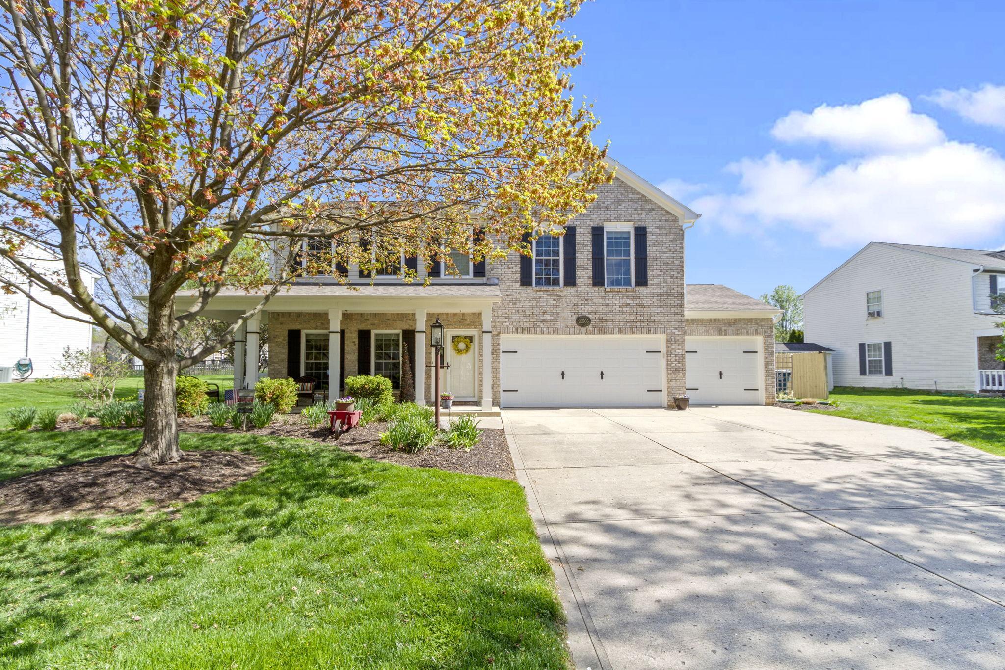 Photo one of 20506 Country Lake Blvd Noblesville IN 46062 | MLS 21970827