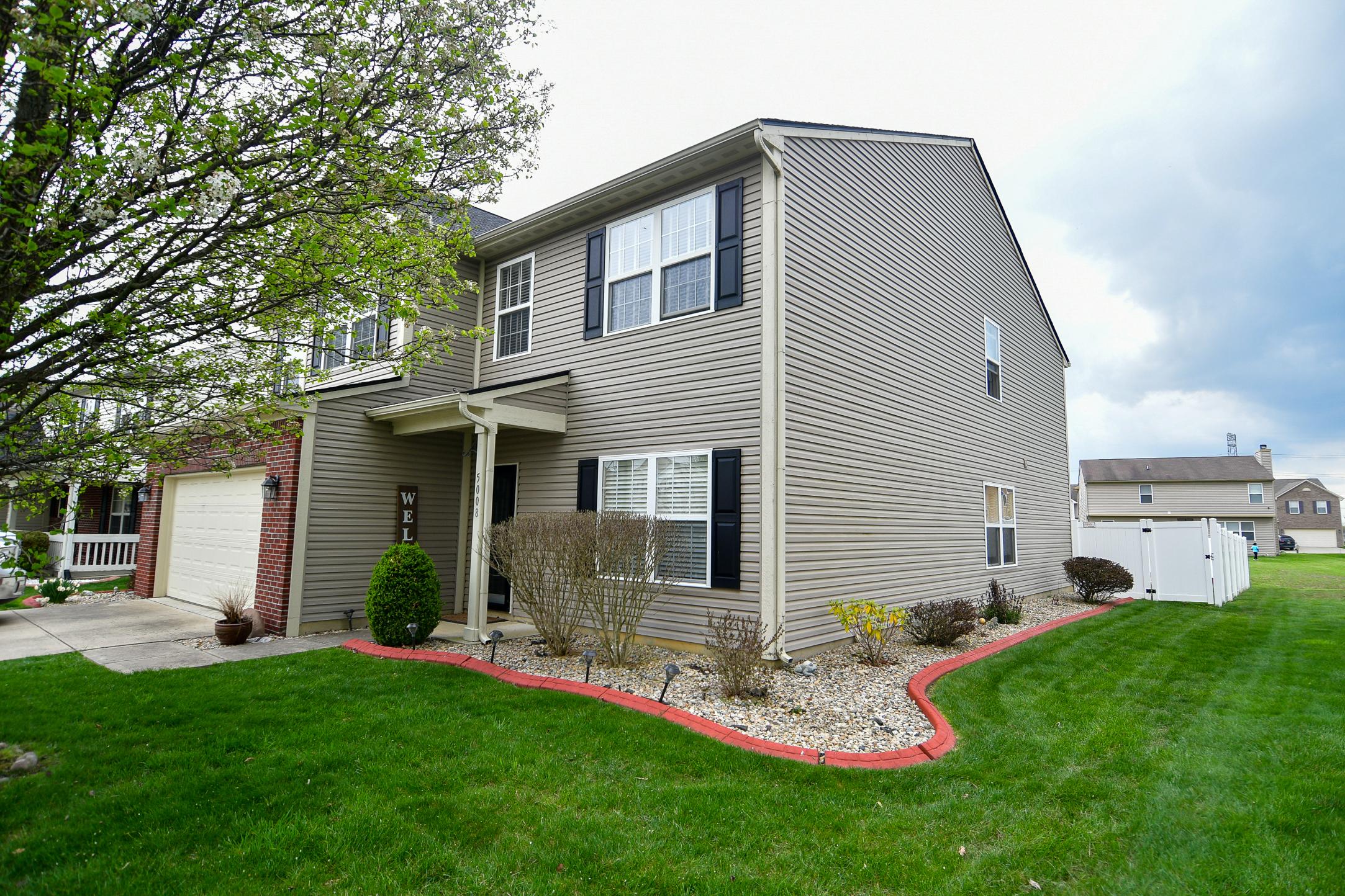 Photo one of 5008 Long Iron Dr Indianapolis IN 46235 | MLS 21971322