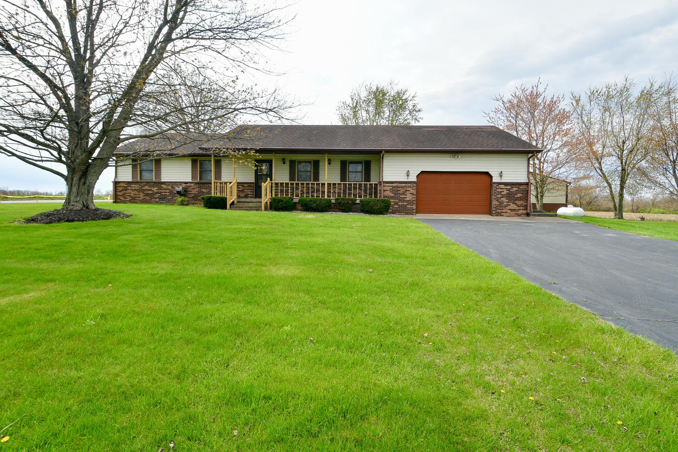 Photo one of 5483 E Allison Rd Camby IN 46113 | MLS 21971555