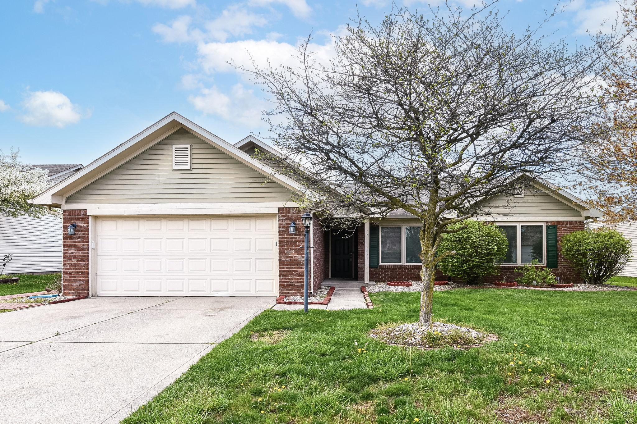 Photo one of 6318 Furnas Rd Indianapolis IN 46221 | MLS 21971920