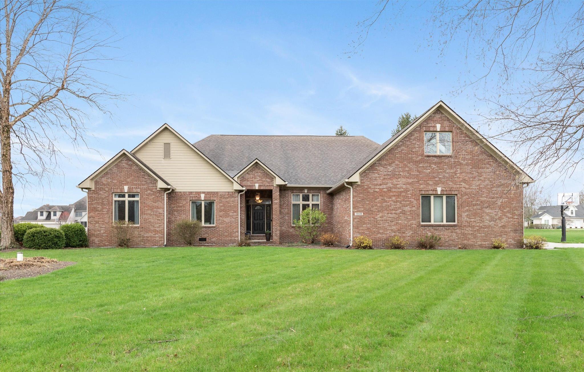 Photo one of 10580 Reel Creek Ln Brownsburg IN 46112 | MLS 21972462