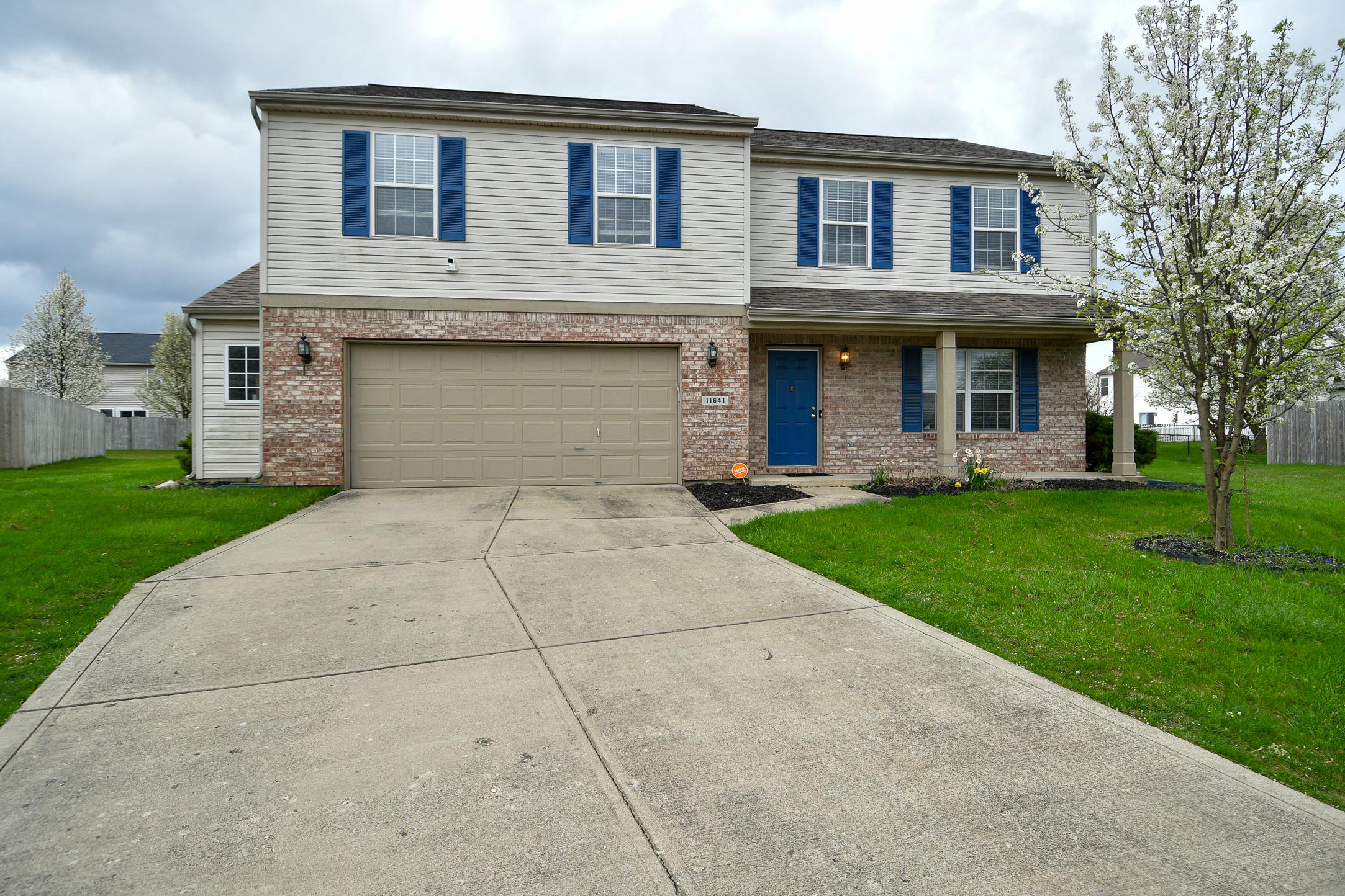 Photo one of 11641 Sandwood Ct Indianapolis IN 46235 | MLS 21972511