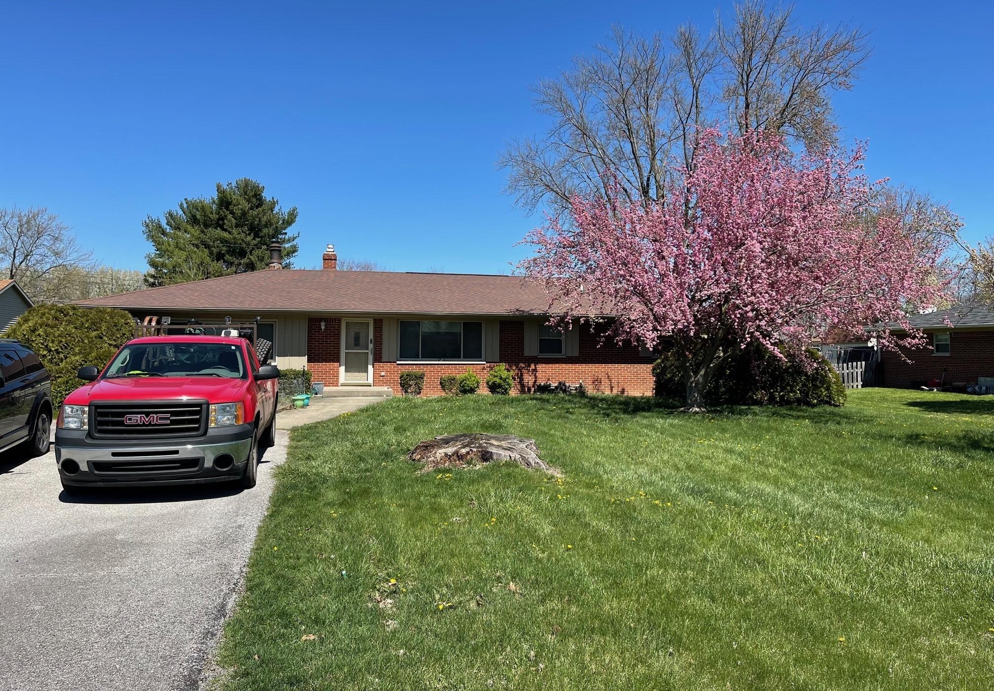 Photo one of 4320 N Dudley Dr Indianapolis IN 46237 | MLS 21972556