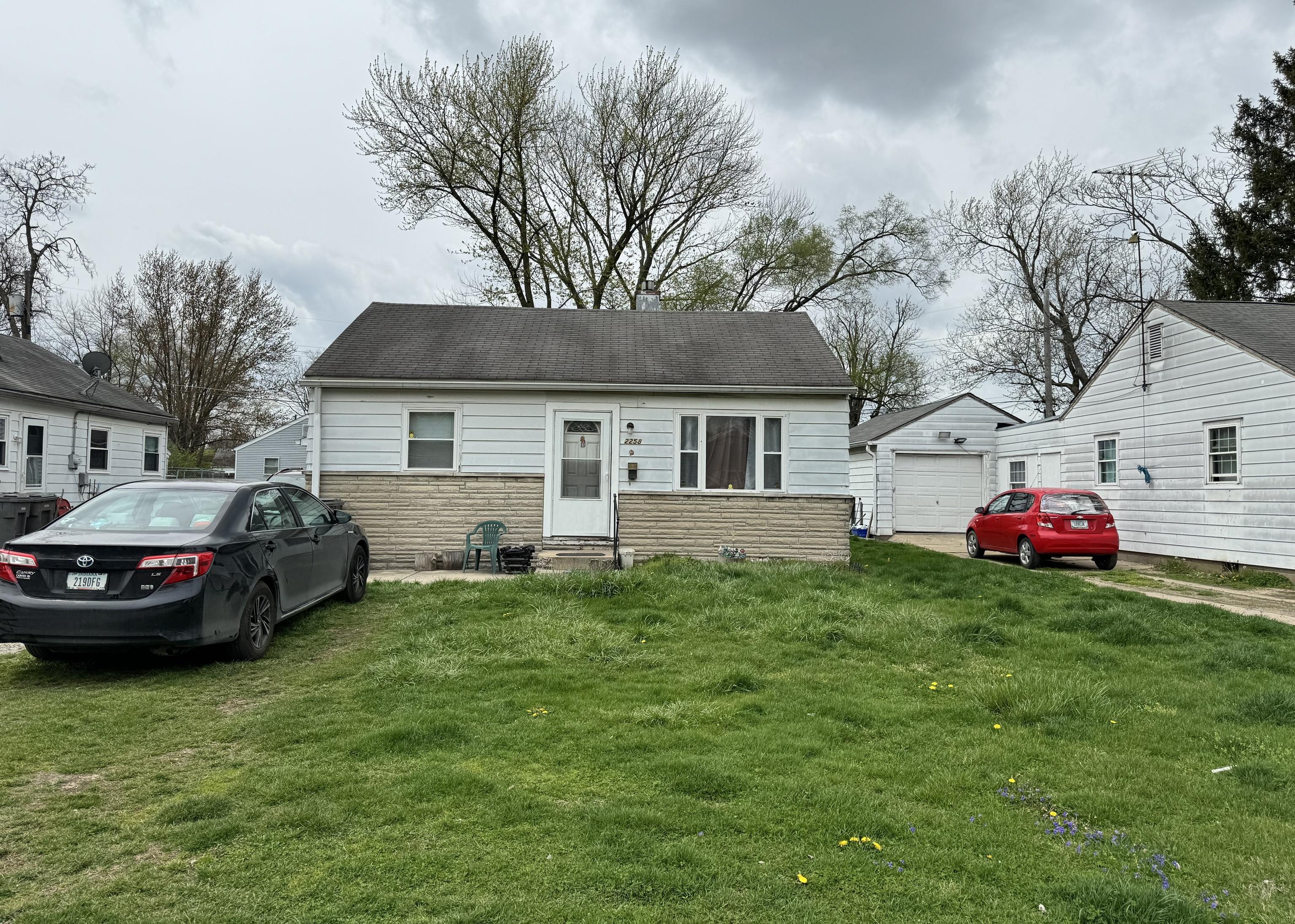Photo one of 2258 N Centennial St Indianapolis IN 46222 | MLS 21972714