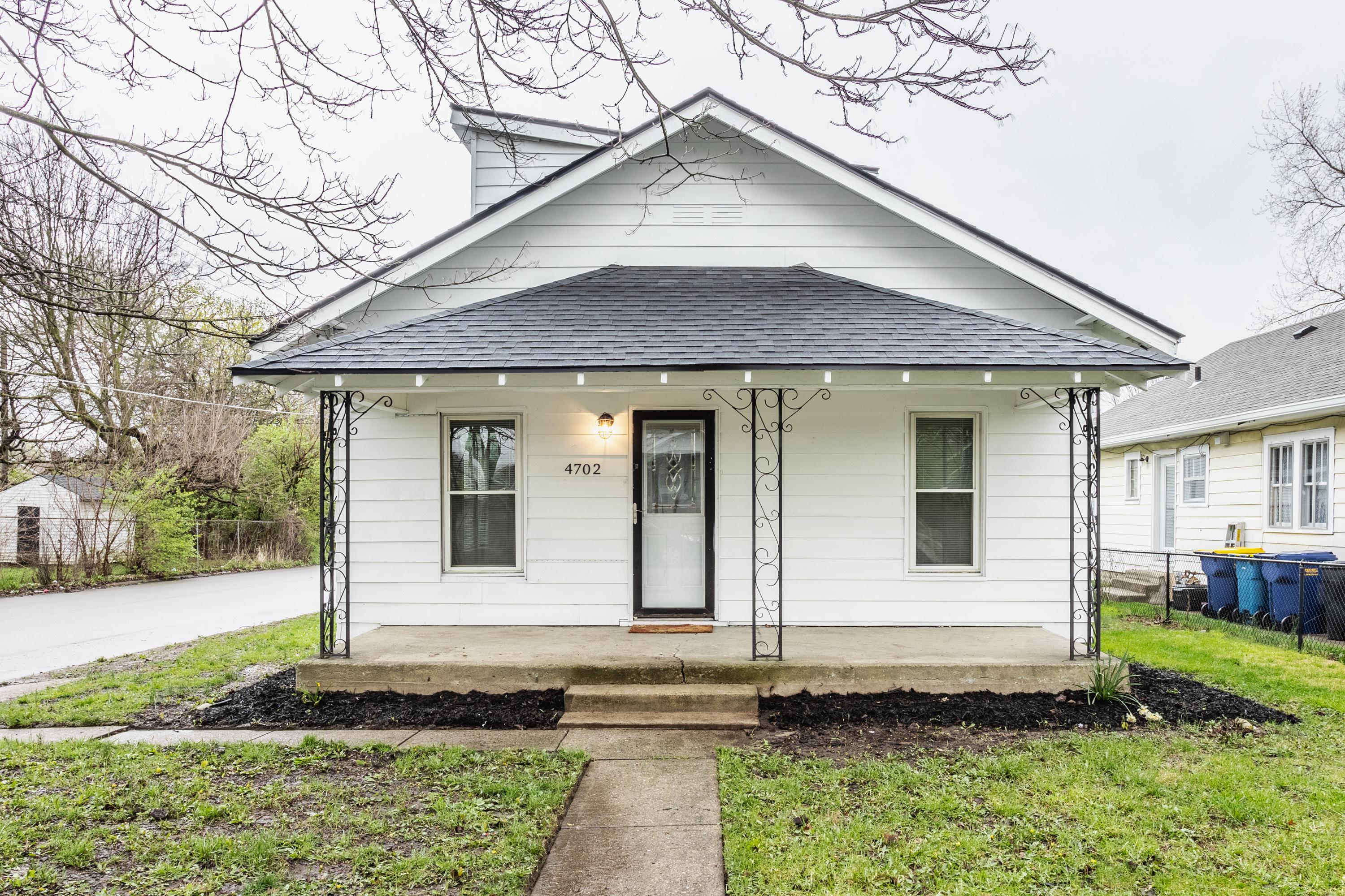 Photo one of 4702 Cotton Ave Indianapolis IN 46226 | MLS 21972933