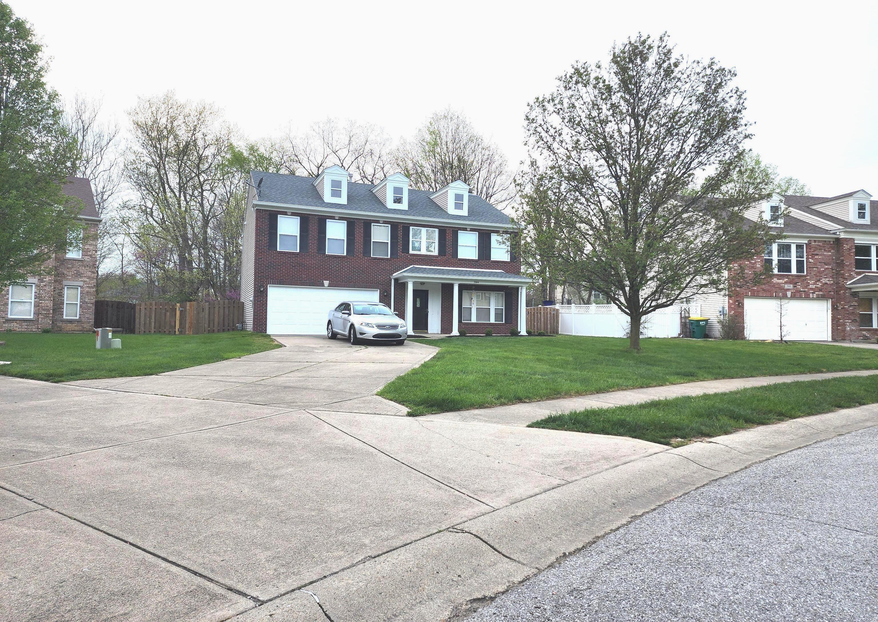 Photo one of 5844 Ascending Heights Dr Indianapolis IN 46234 | MLS 21973100