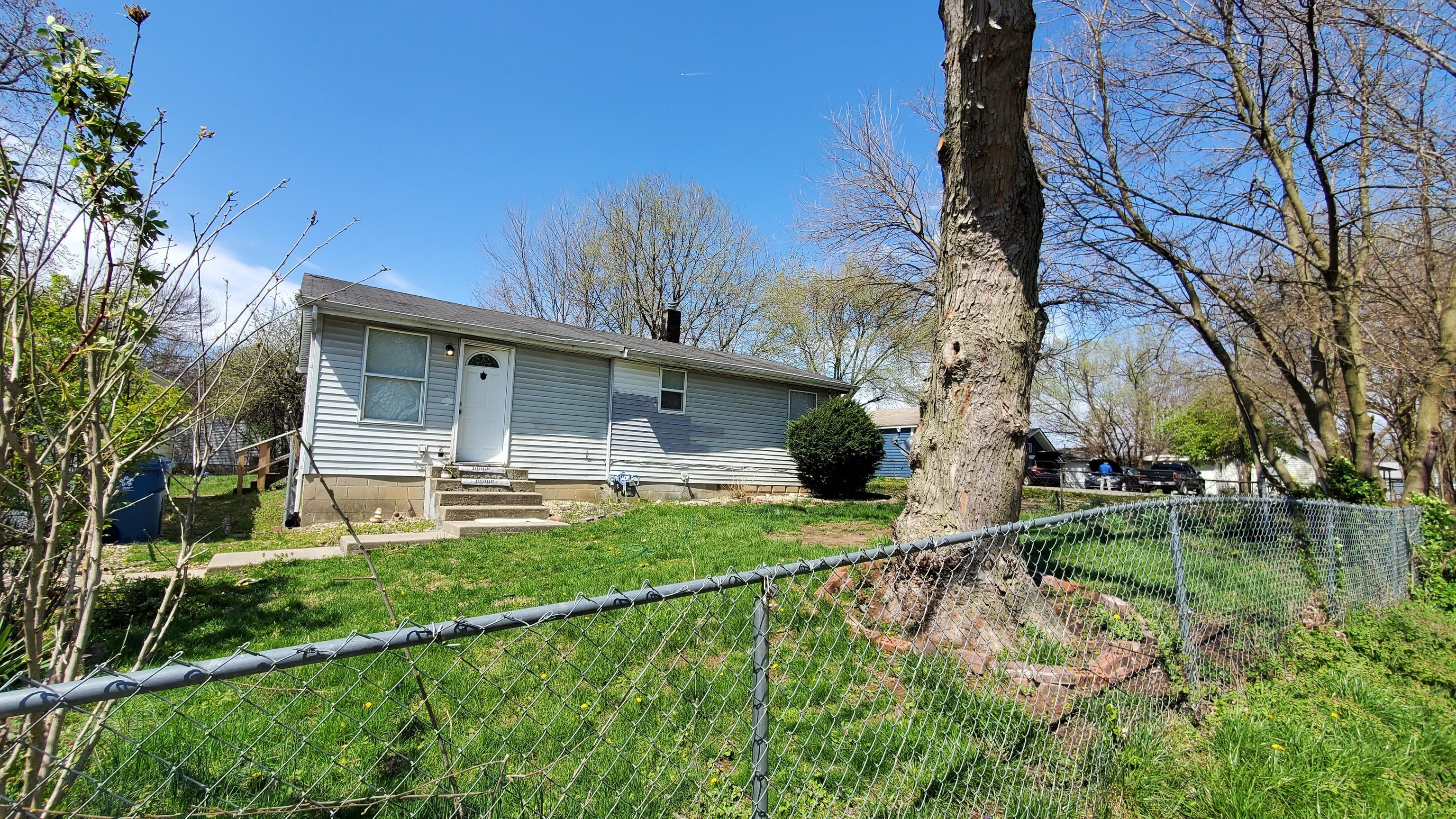 Photo one of 2830 S Lyons Ave Indianapolis IN 46241 | MLS 21973635
