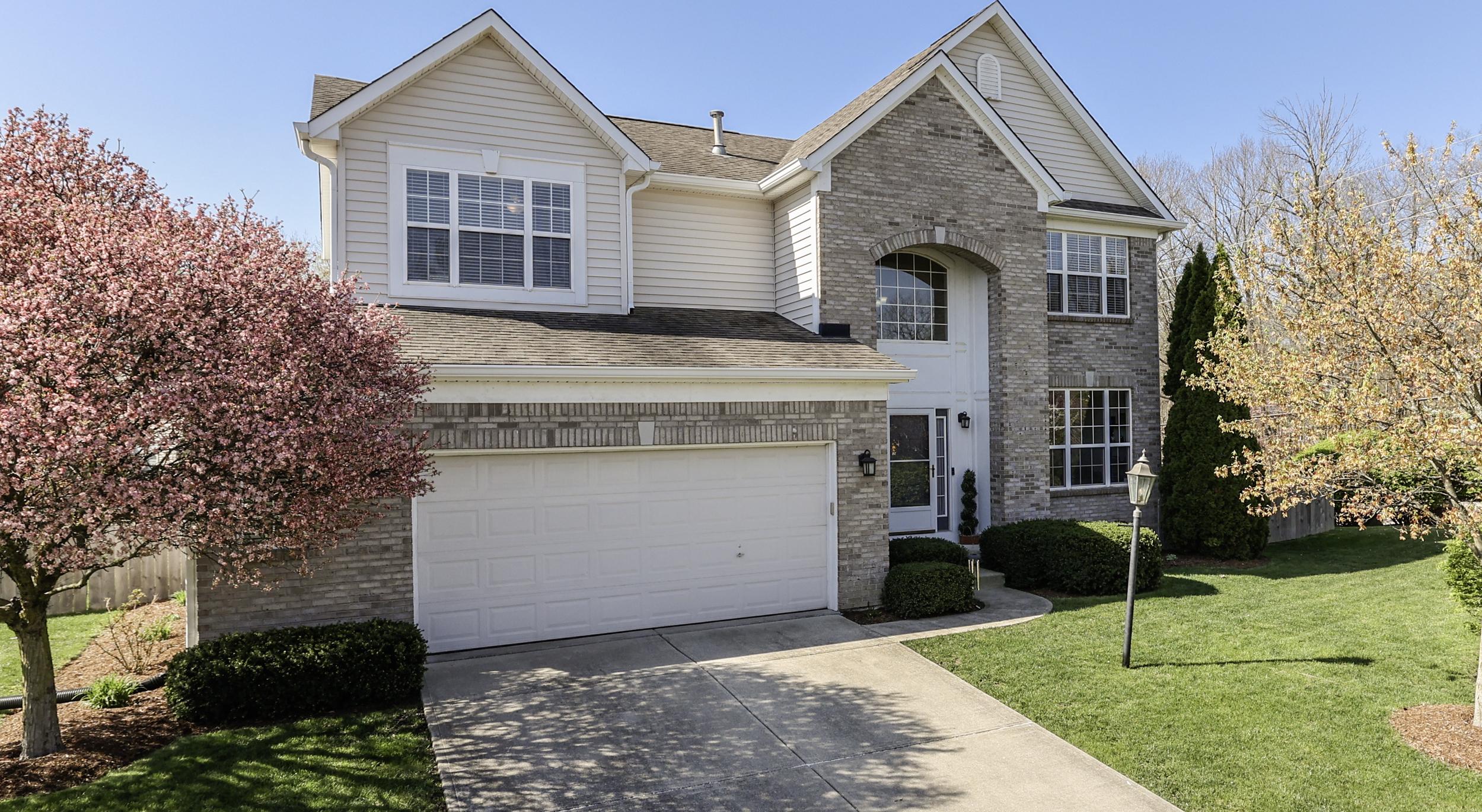 Photo one of 8325 Providence Dr Fishers IN 46038 | MLS 21973859