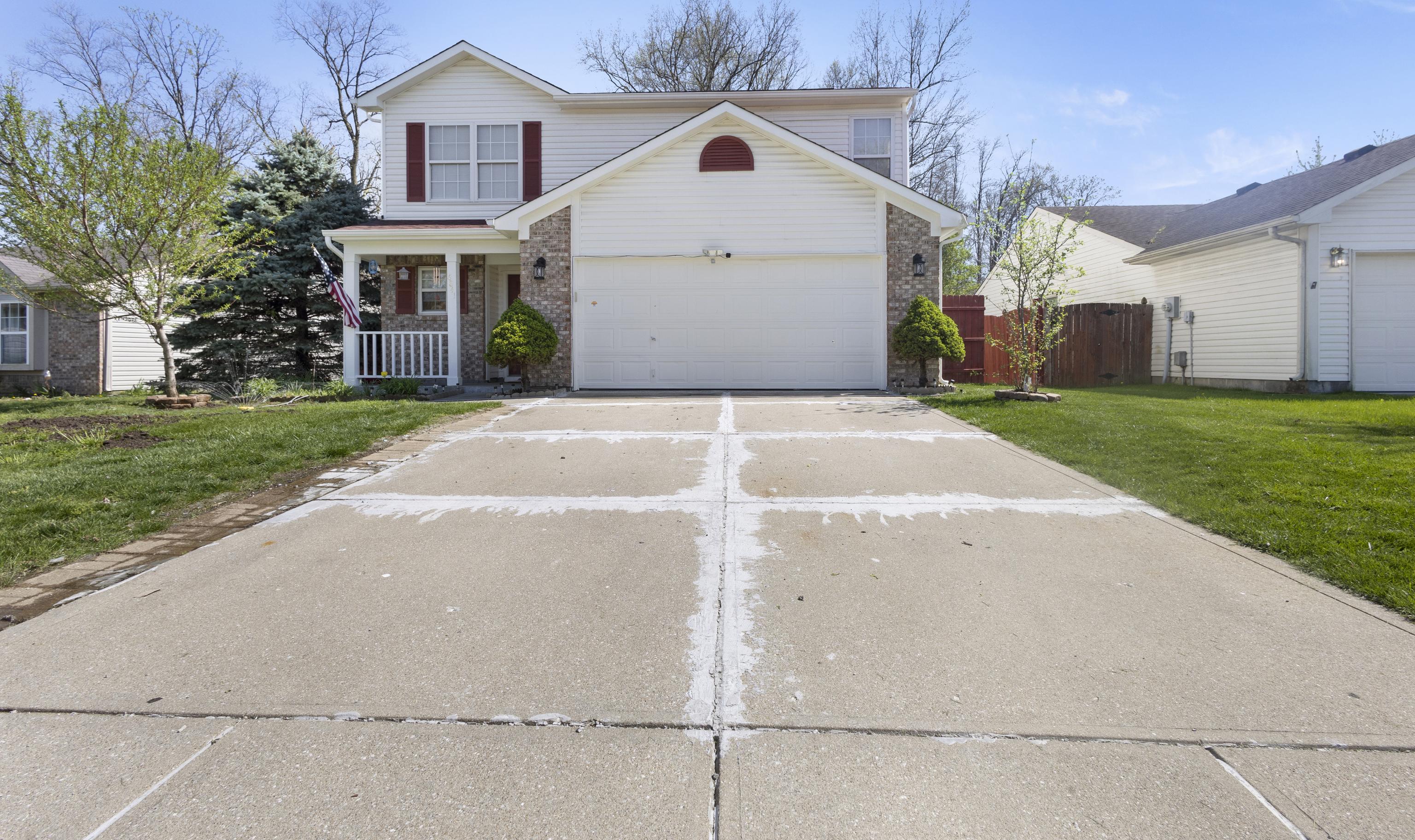 Photo one of 6841 Wandering Way Indianapolis IN 46241 | MLS 21973987