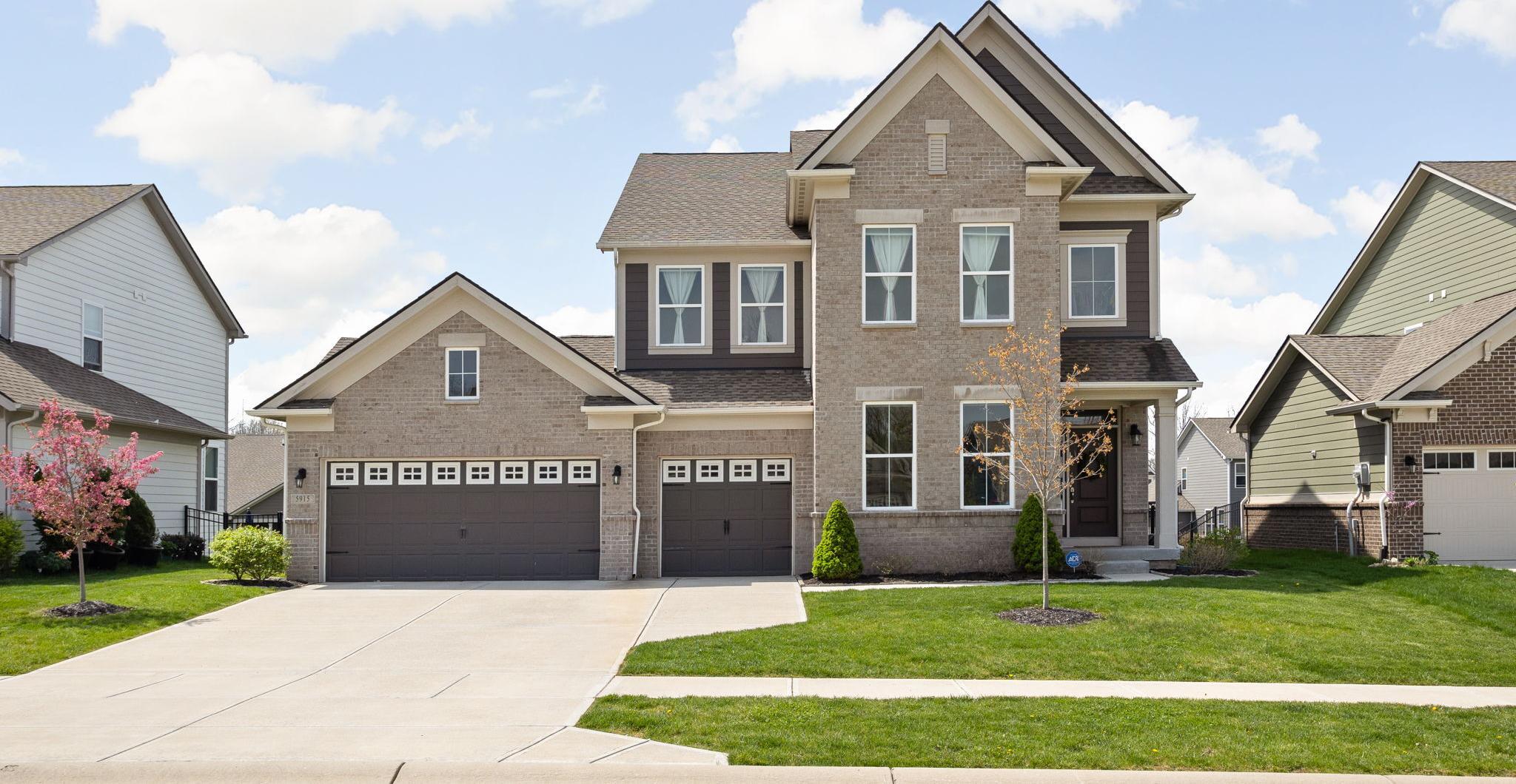 Photo one of 5915 Muscadine Way Zionsville IN 46077 | MLS 21974416