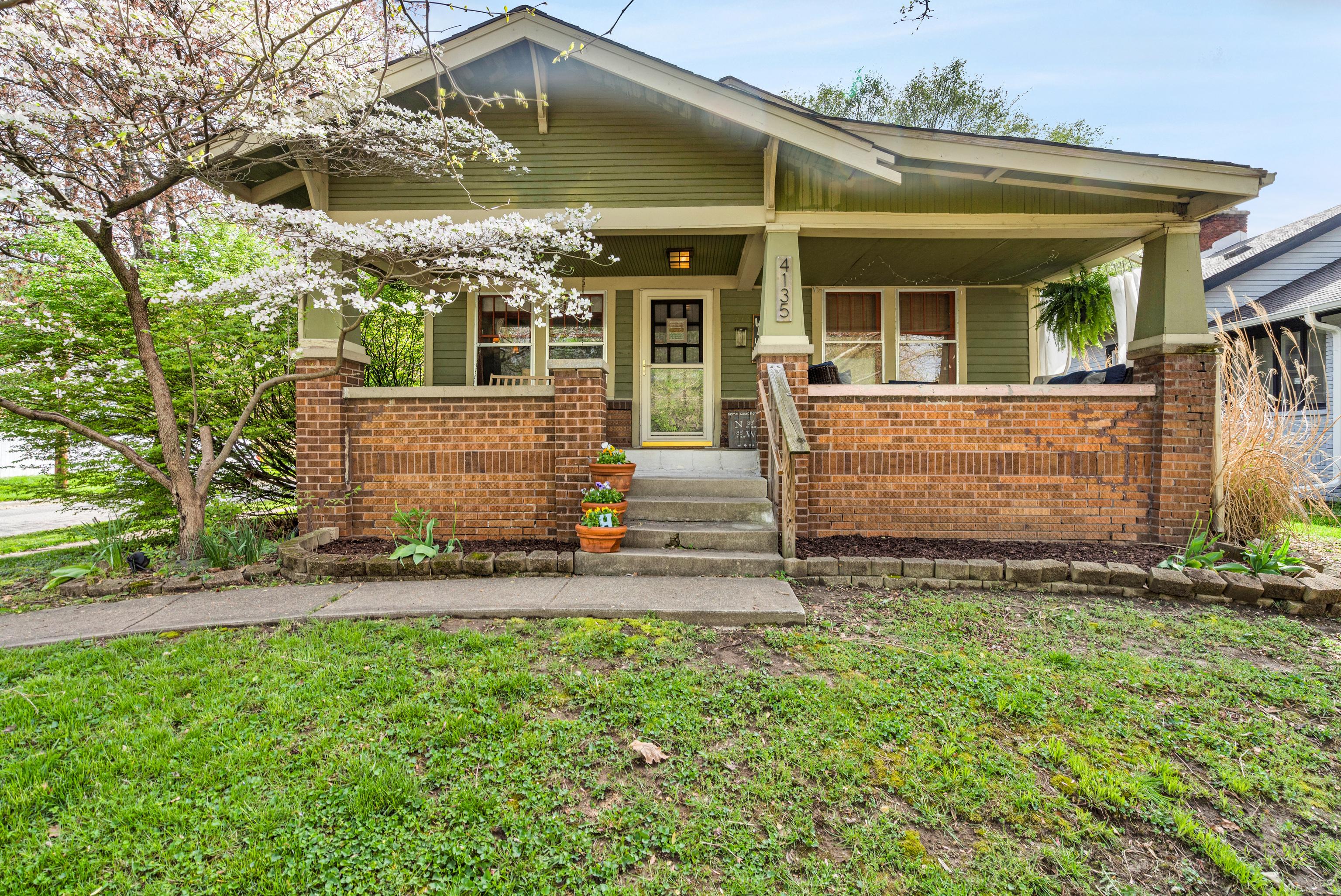 Photo one of 4135 Bowman Ave Indianapolis IN 46227 | MLS 21974466