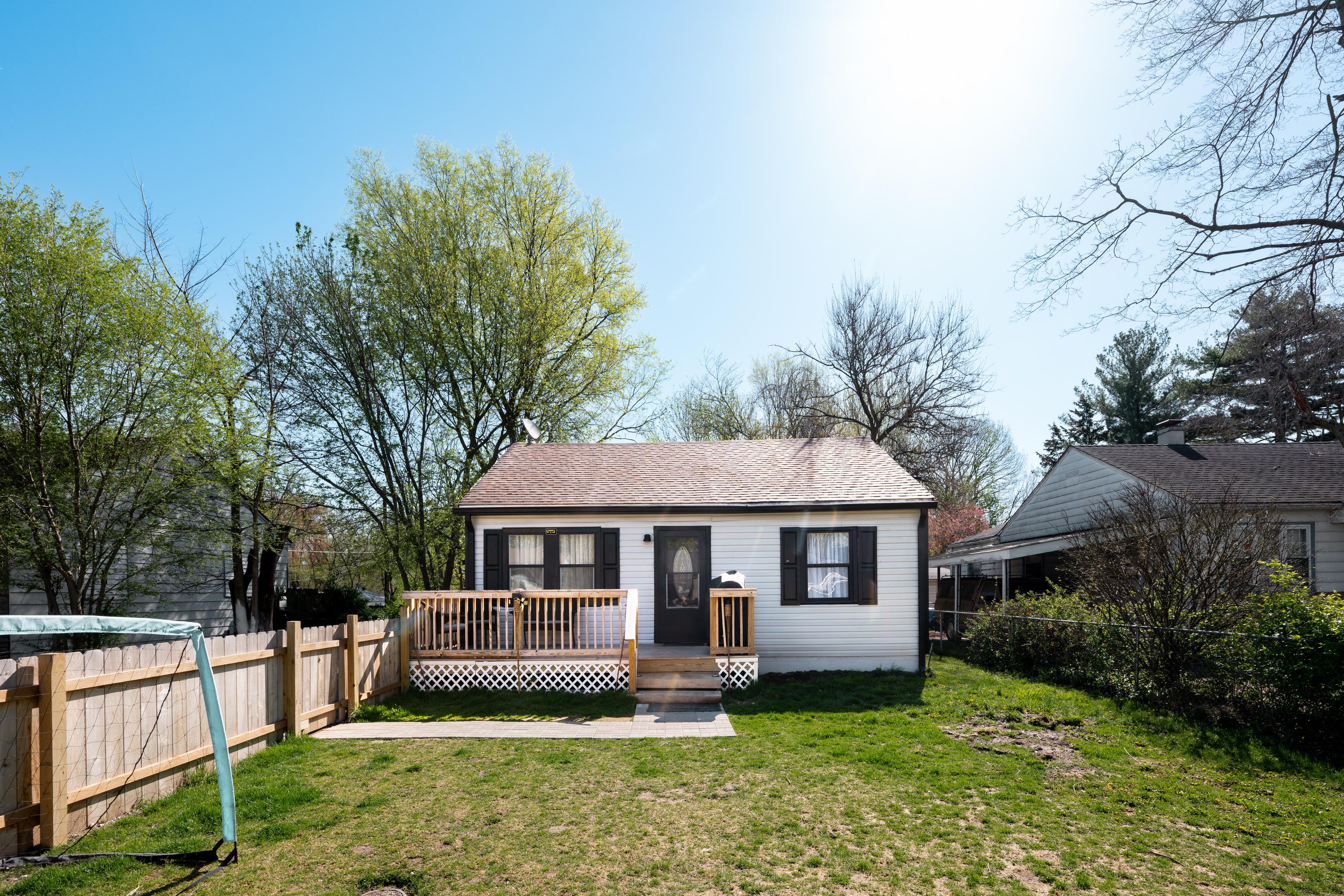Photo one of 2905 S Taft Ave Indianapolis IN 46241 | MLS 21974487