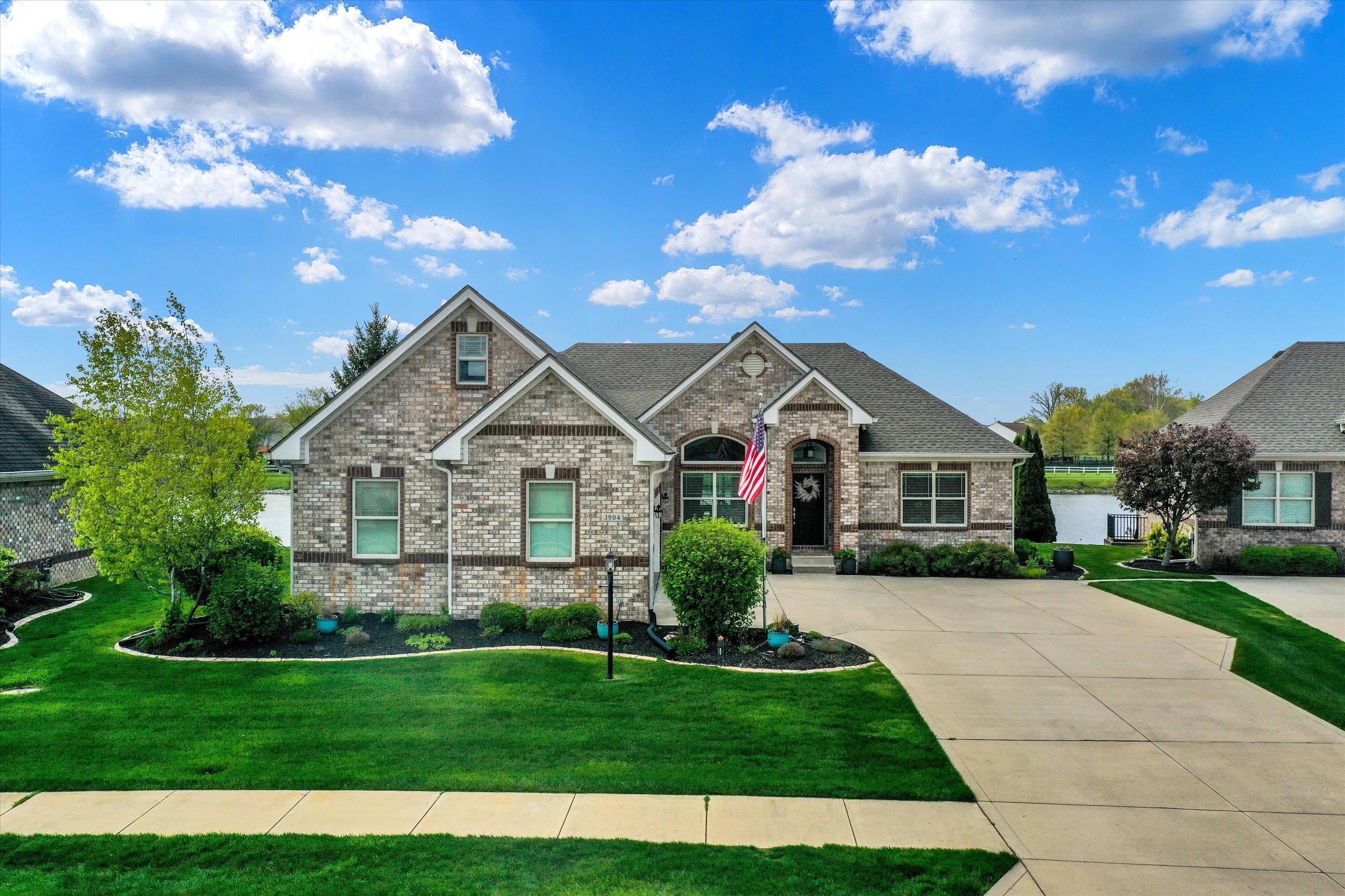 Photo one of 3904 Waterfront Way Plainfield IN 46168 | MLS 21974864