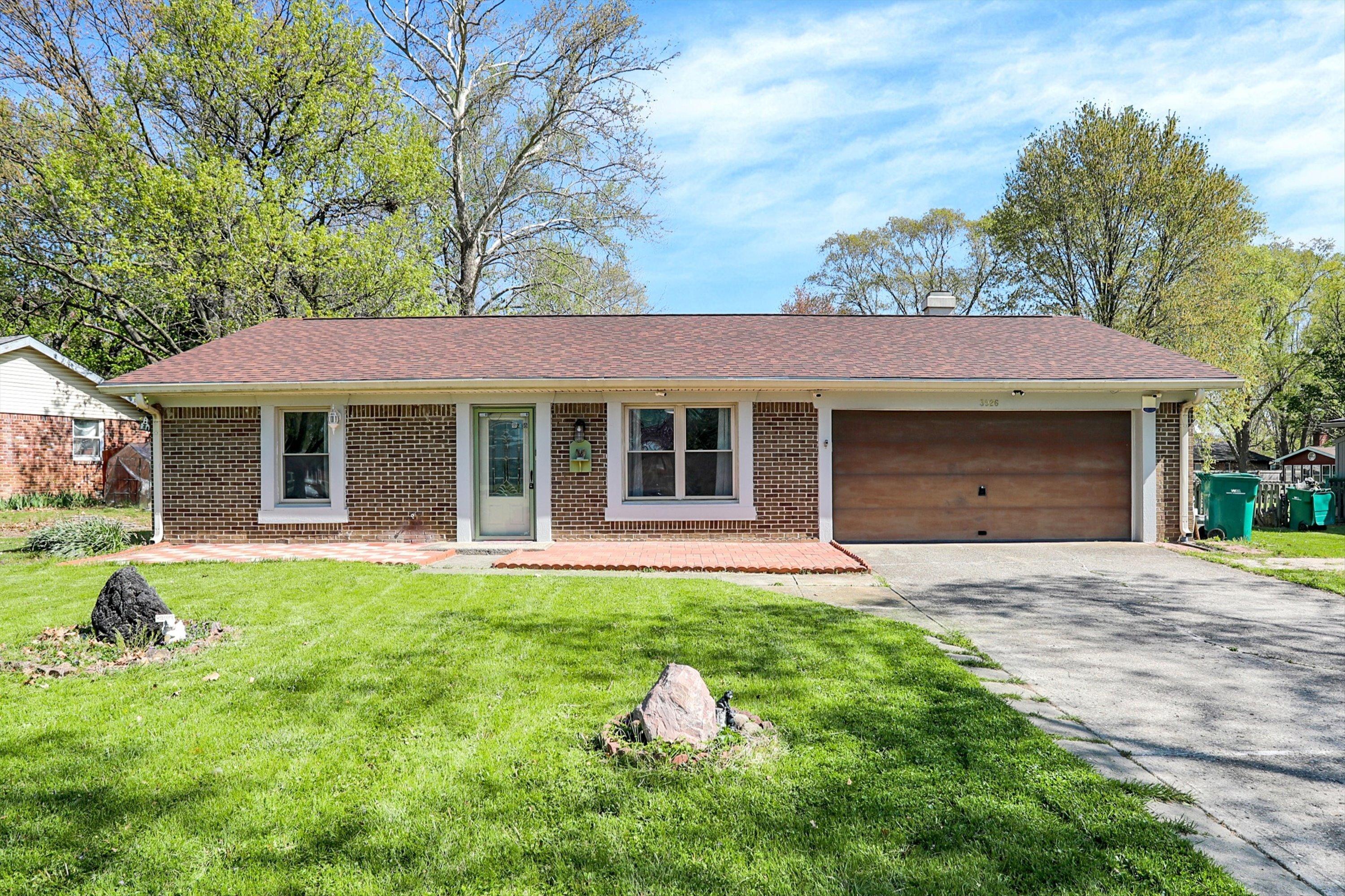 Photo one of 3926 W 80Th St Indianapolis IN 46268 | MLS 21975143