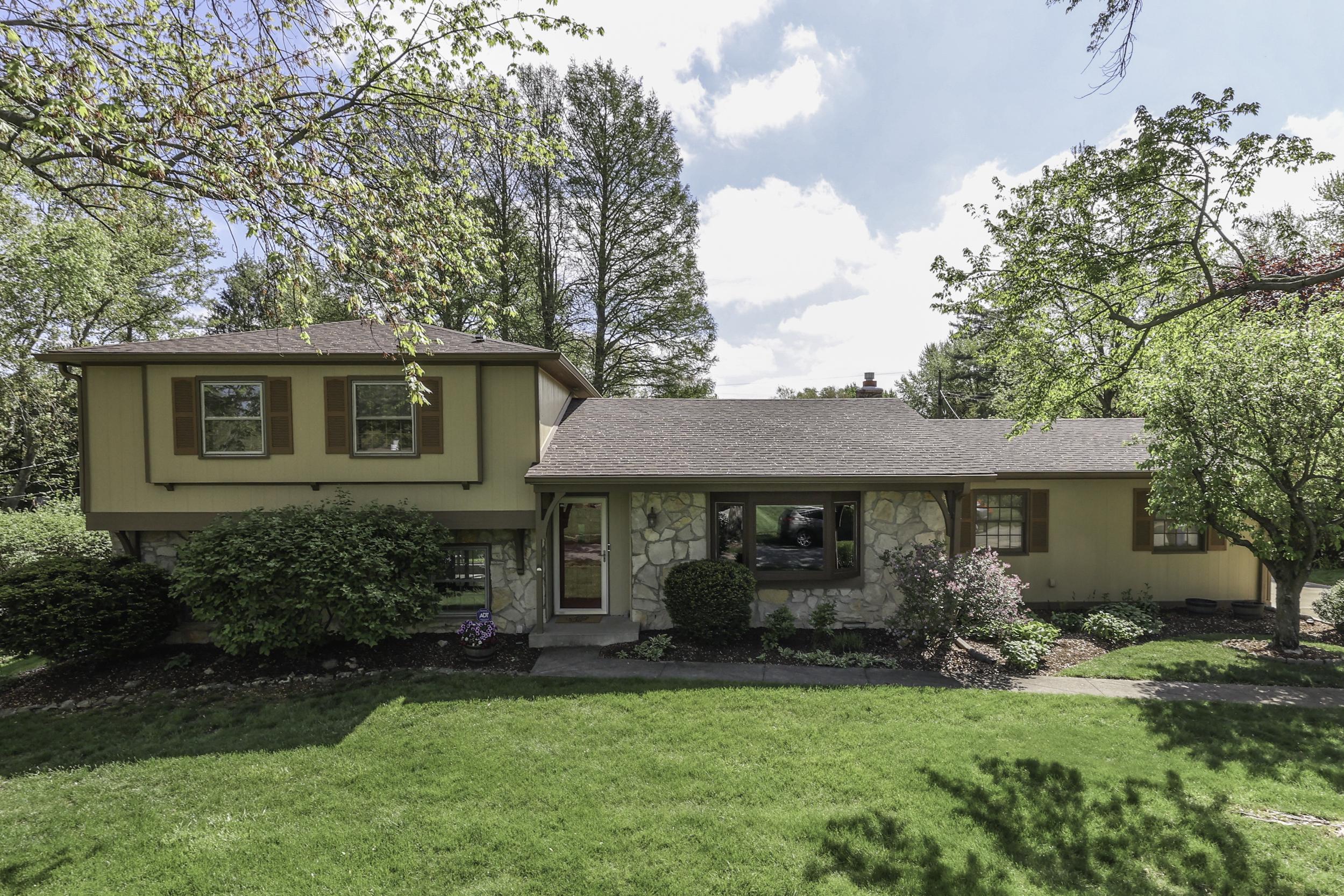 Photo one of 7405 N Irvington Ave Indianapolis IN 46250 | MLS 21975281