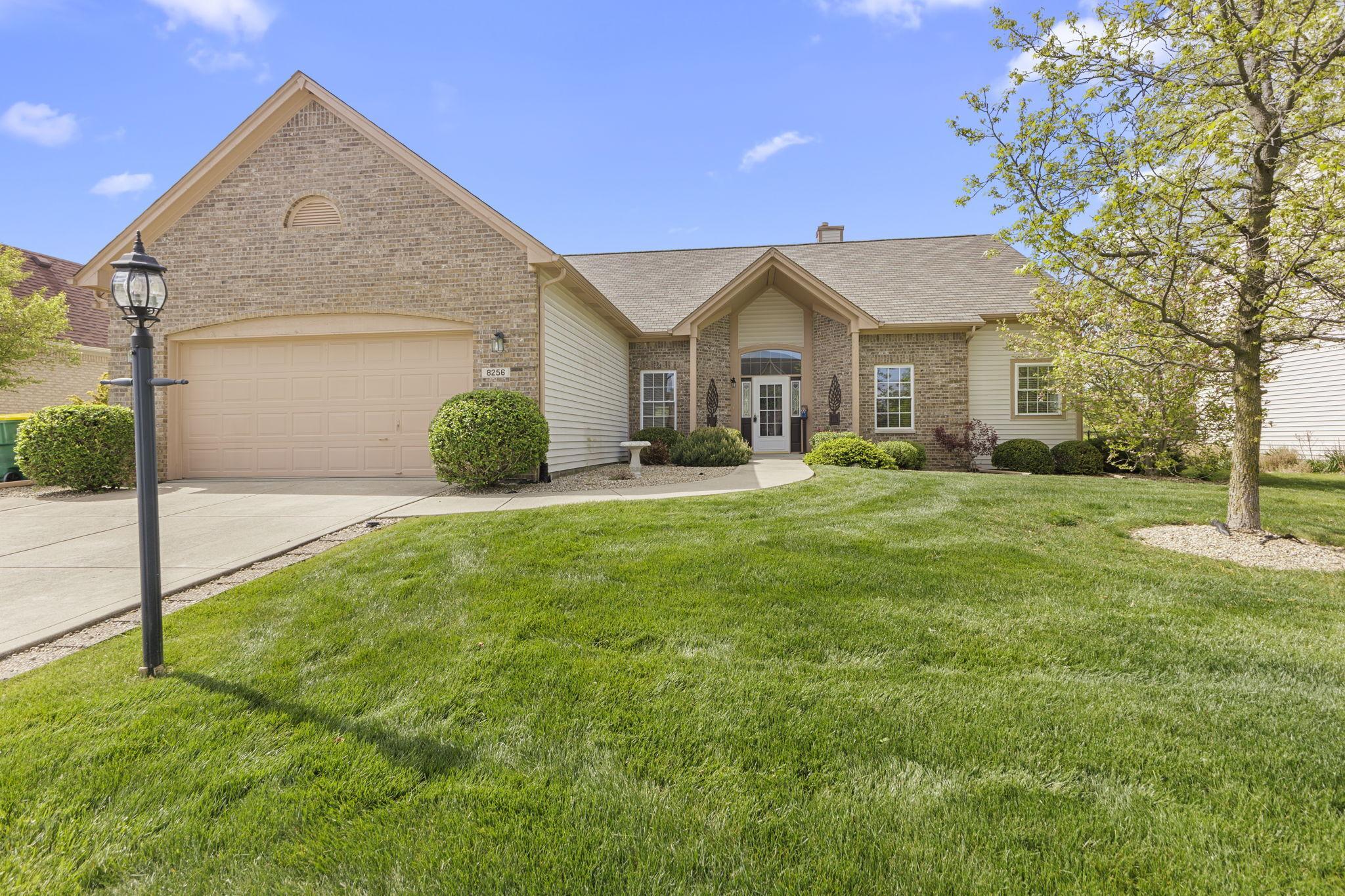 Photo one of 8256 Thorn Bend Dr Indianapolis IN 46278 | MLS 21975756