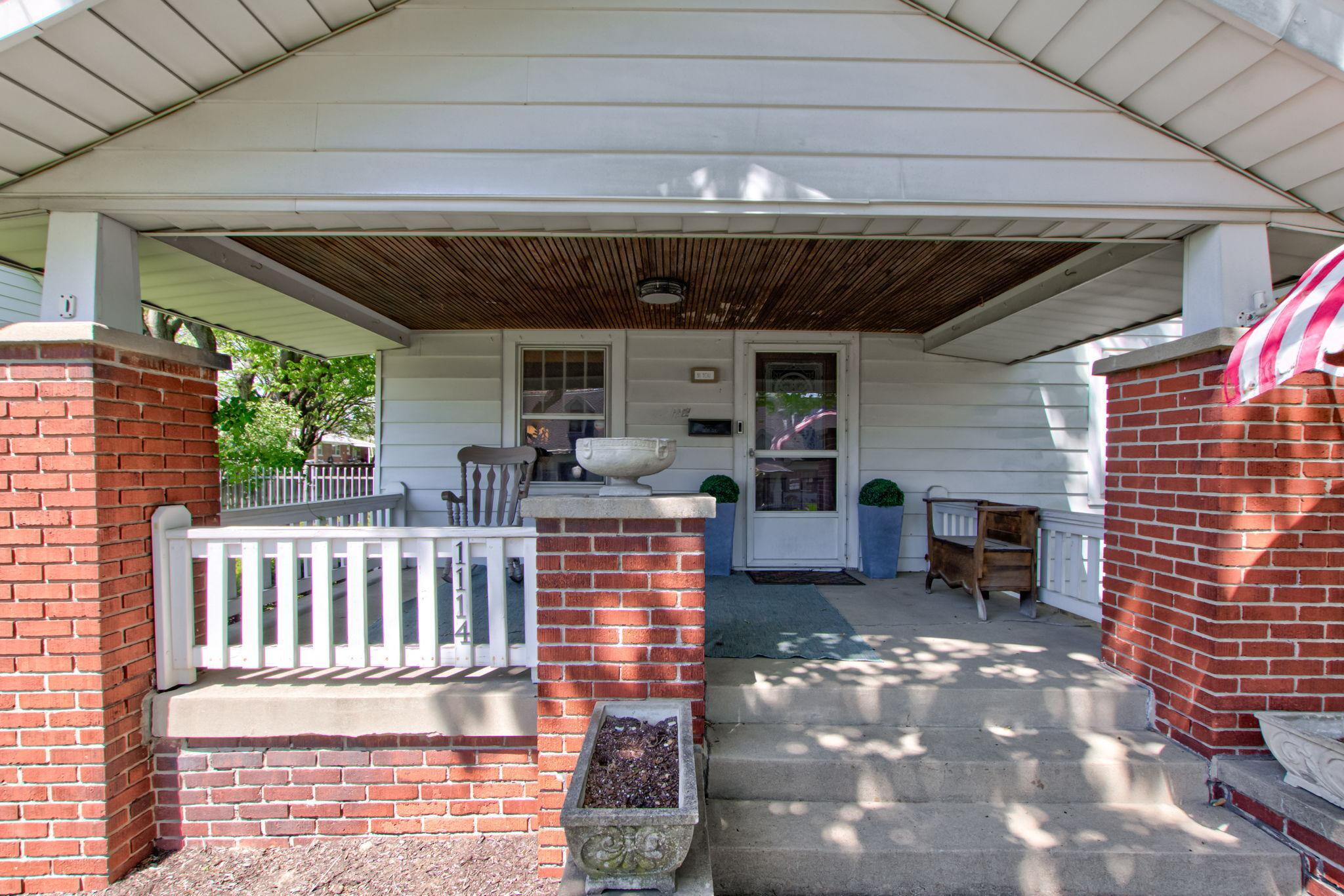 Photo one of 1114 E Markwood Ave Indianapolis IN 46227 | MLS 21975910