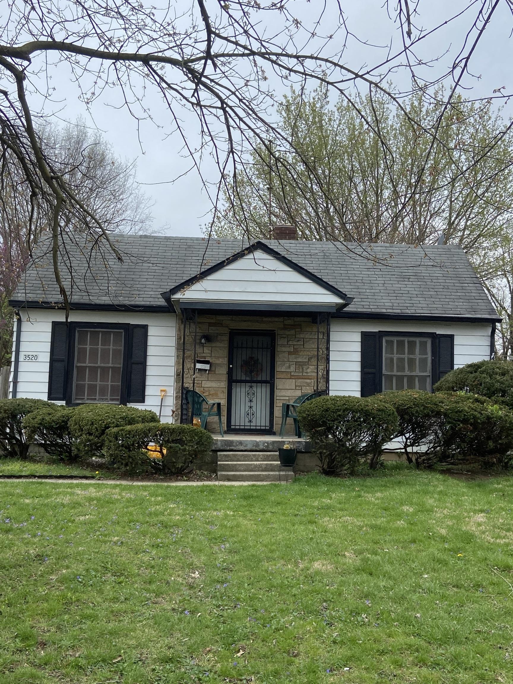Photo one of 3520 Grant Ave Indianapolis IN 46218 | MLS 21976181
