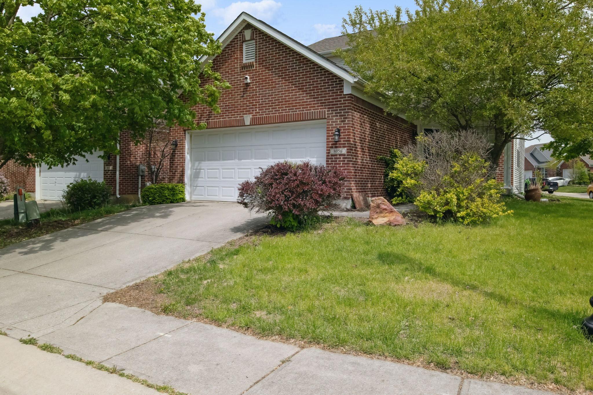 Photo one of 8056 Barksdale Way Indianapolis IN 46216 | MLS 21976806