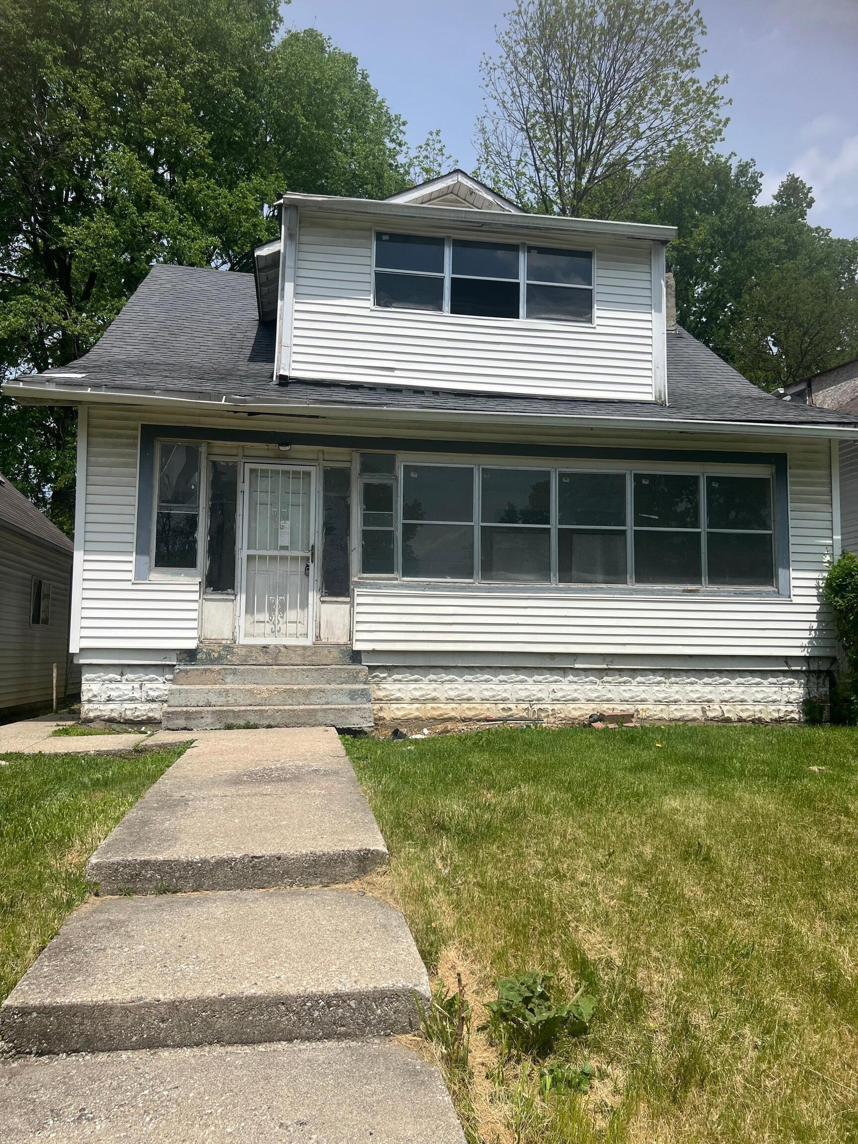 Photo one of 1232 W 35Th St Indianapolis IN 46208 | MLS 21976917