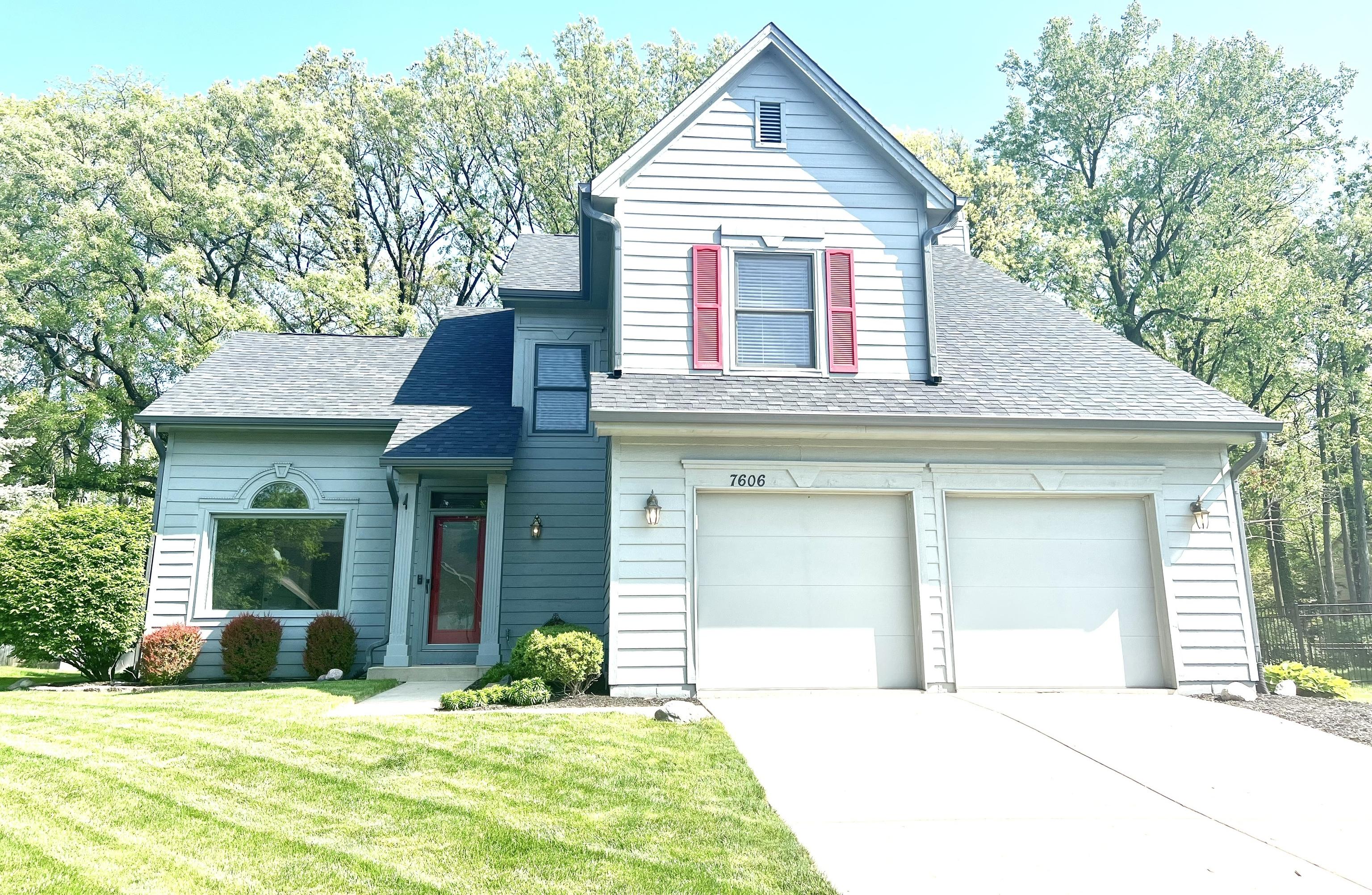 Photo one of 7606 Meadow Ridge Dr Fishers IN 46038 | MLS 21977216