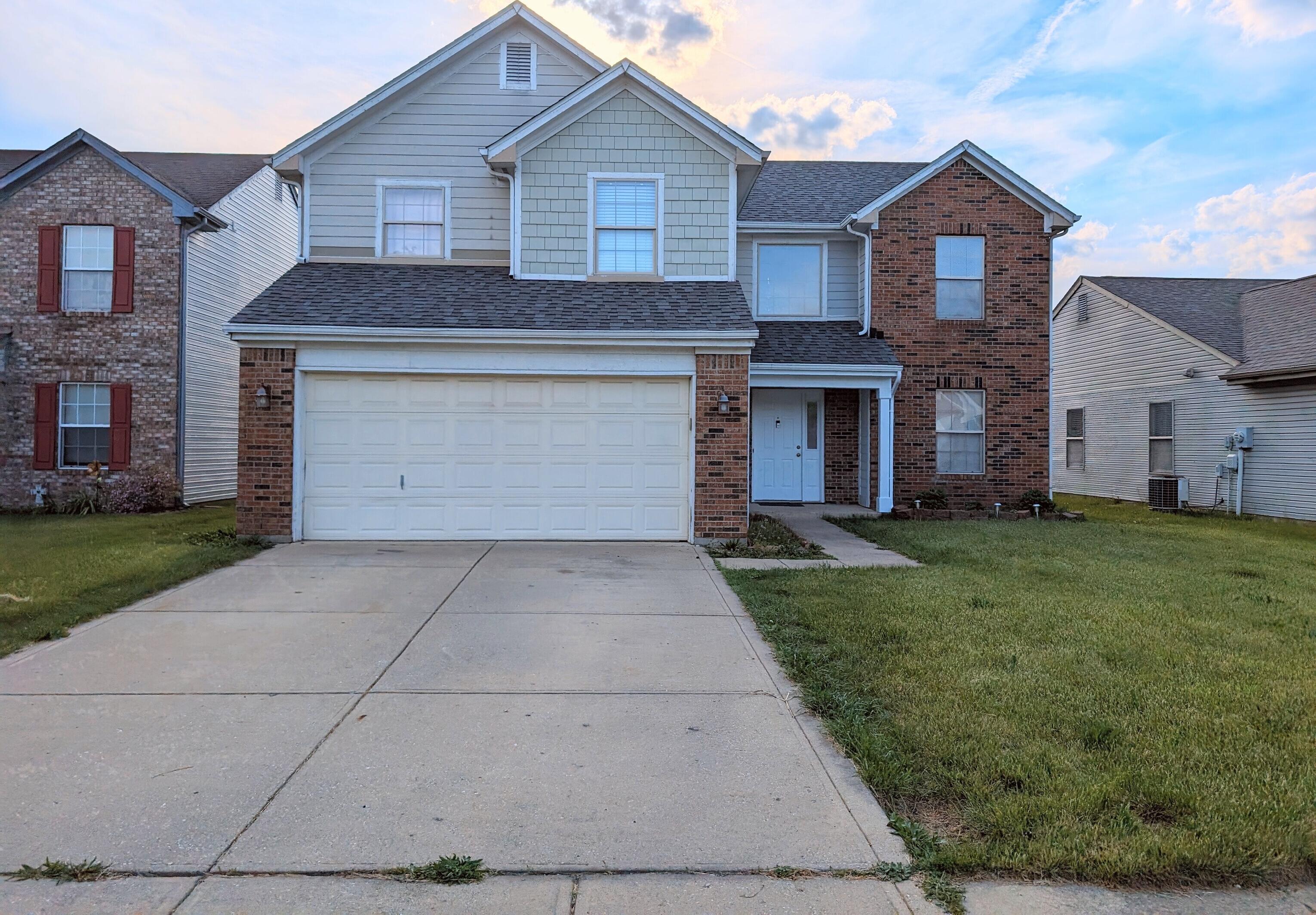 Photo one of 5224 Lakeside Manor Dr Indianapolis IN 46254 | MLS 21977225